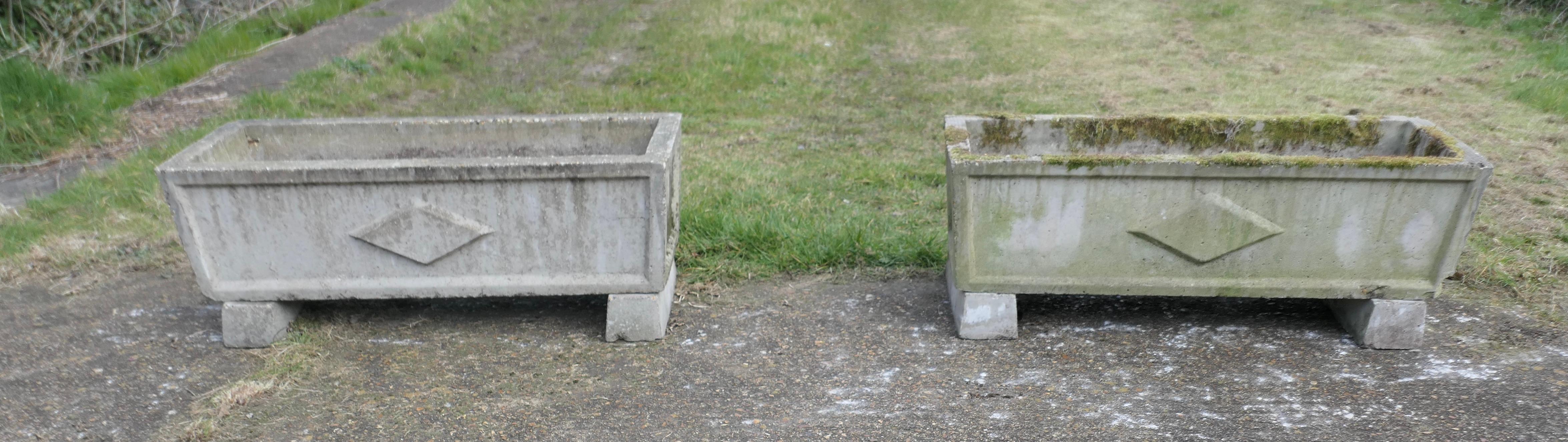 Mid-Century Modern Set of 4 Large Weathered Garden Planters For Sale