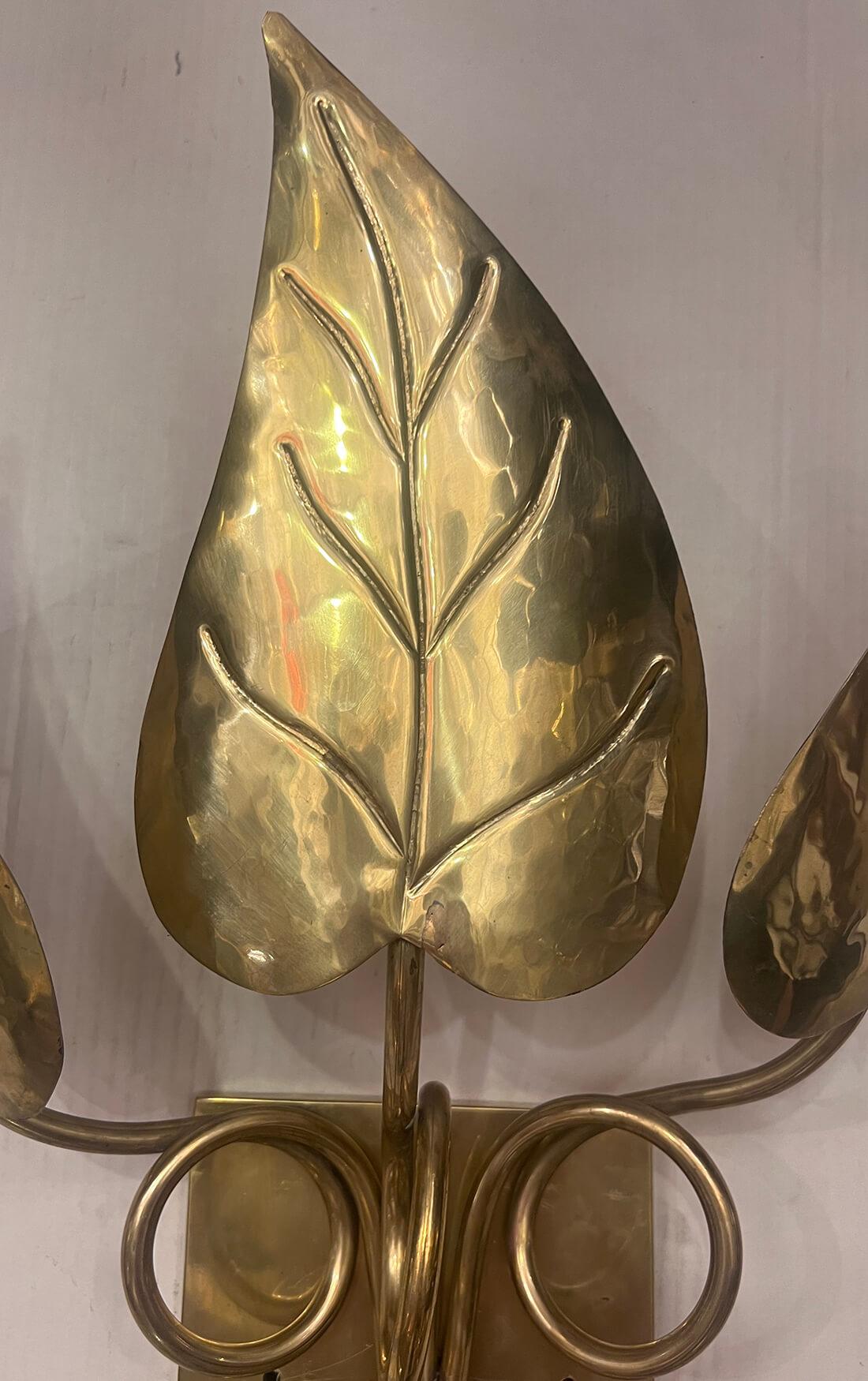 Ensemble de 4 pièces  Appliques en forme de feuilles, vendues par paires Bon état - En vente à New York, NY