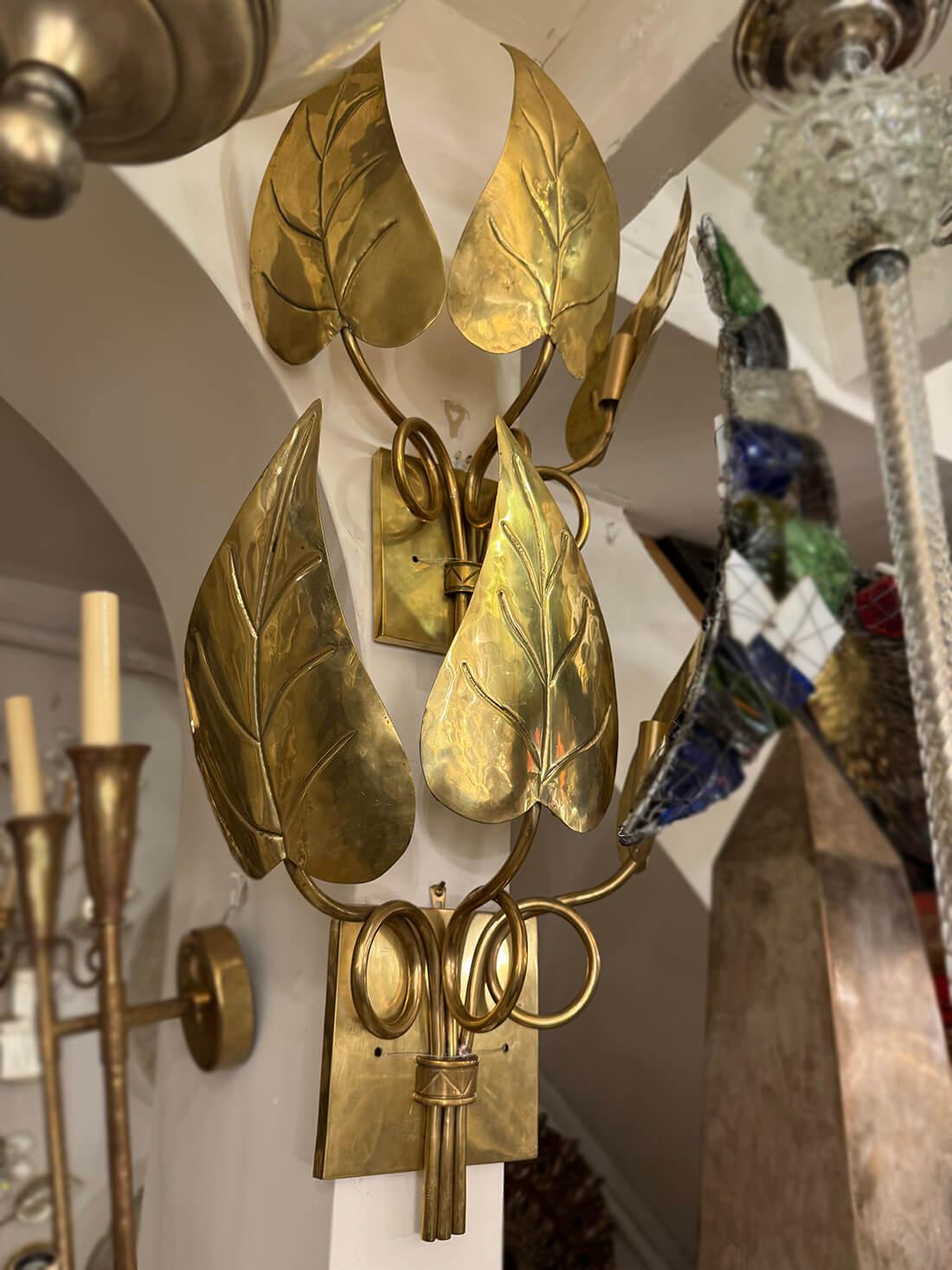 Bronze Ensemble de 4 pièces  Appliques en forme de feuilles, vendues par paires en vente