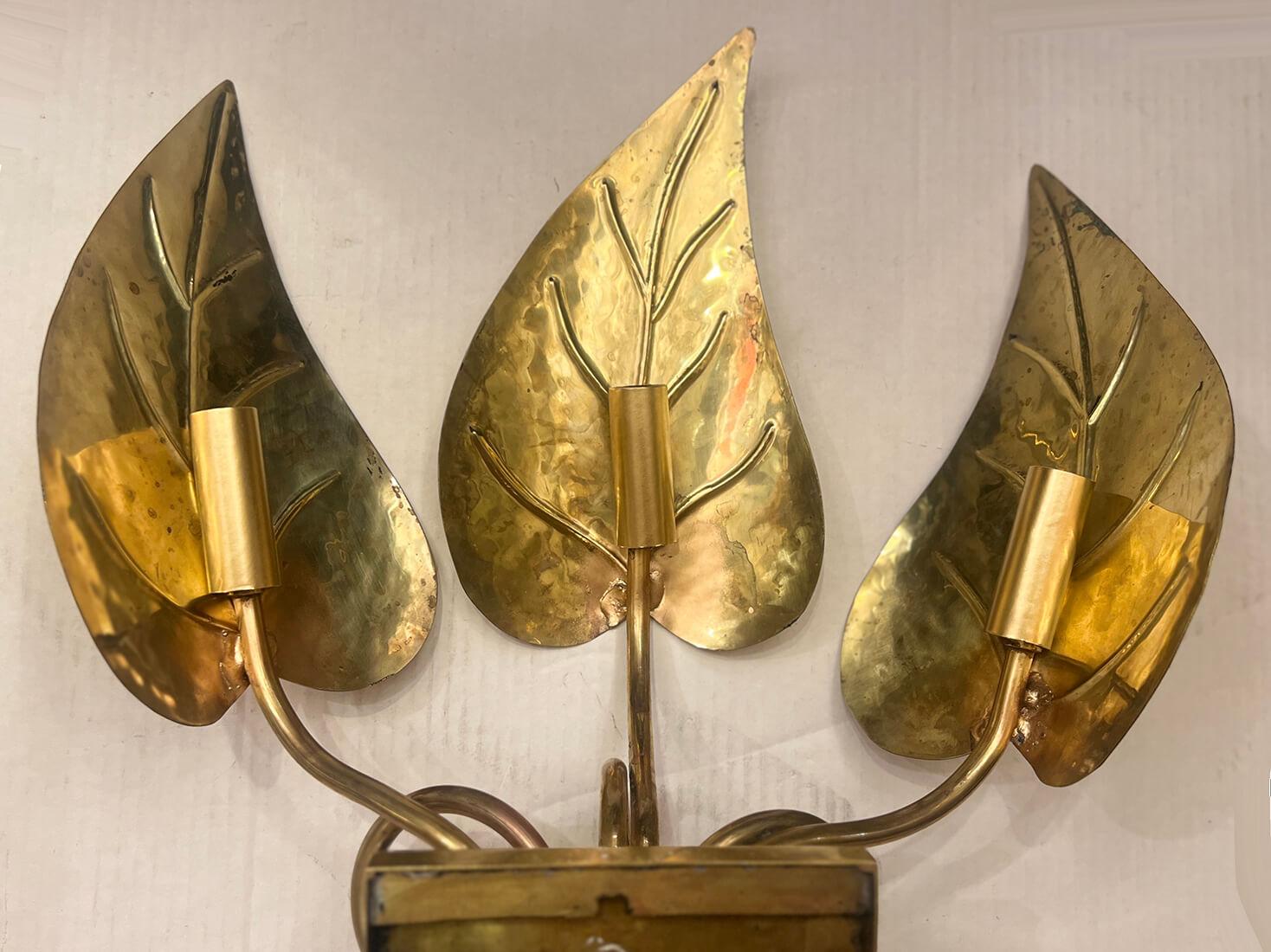 Ensemble de 4 pièces  Appliques en forme de feuilles, vendues par paires en vente 1