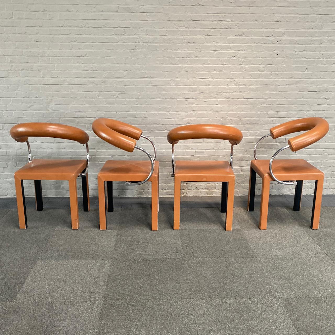 Set of 4 leather Arcosa chairs by Paolo Piva for B&B Italia For Sale 1