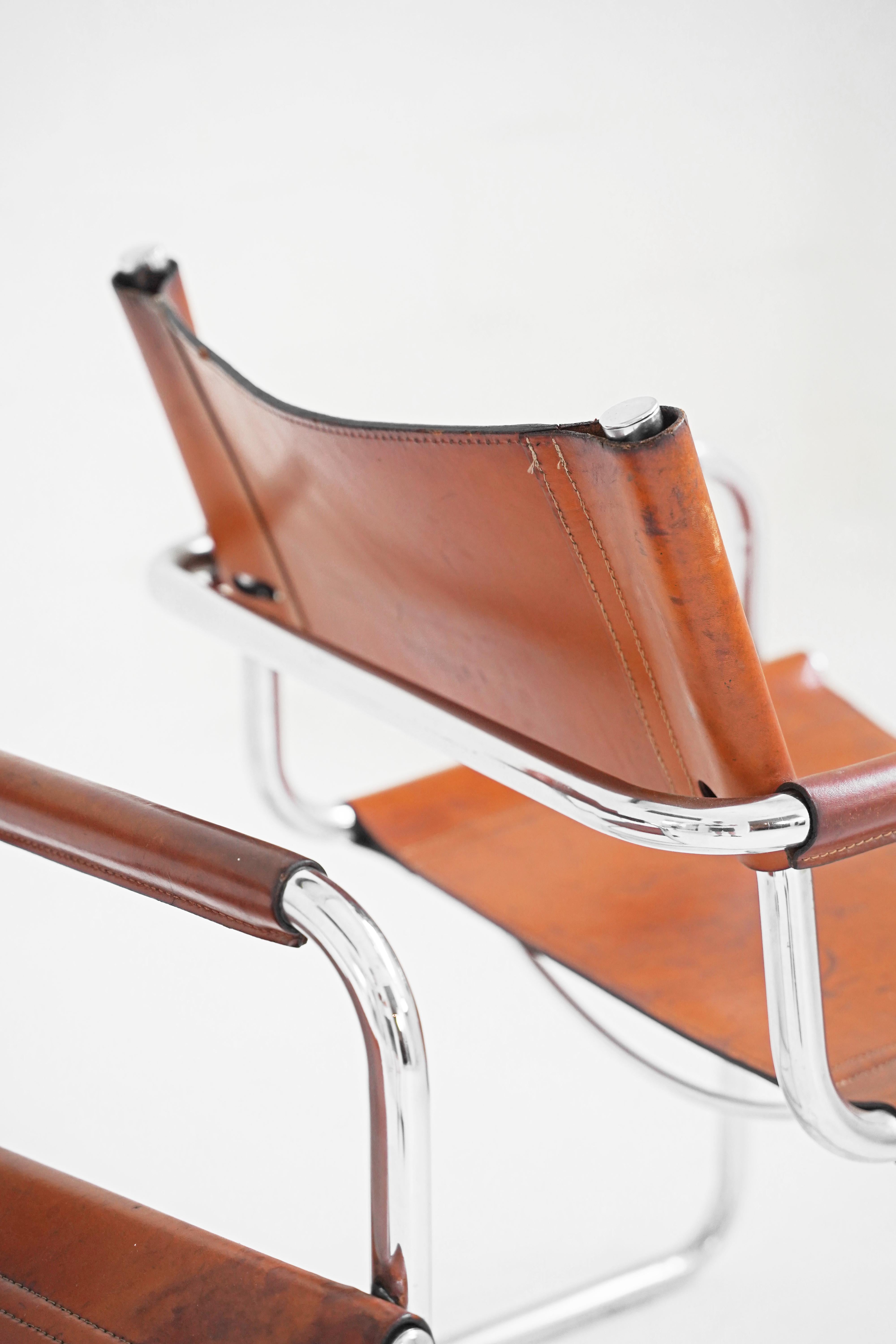 Set of 4 Leather Cantilever Chairs in the Style of Matteo Grassi 7