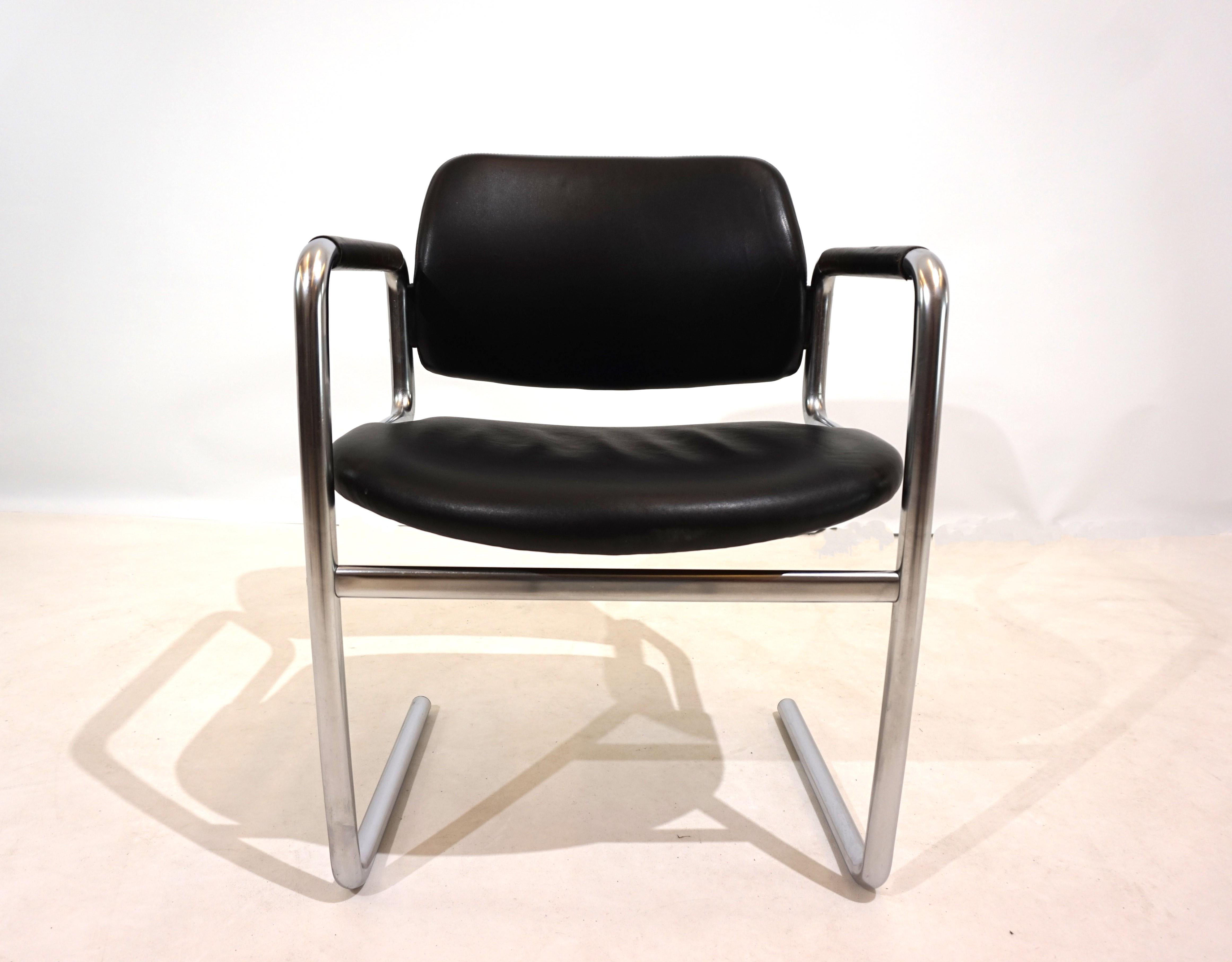 Ensemble de 4 chaises de salle à manger en cuir par Jørgen Kastholm pour Kusch+Co en vente 3