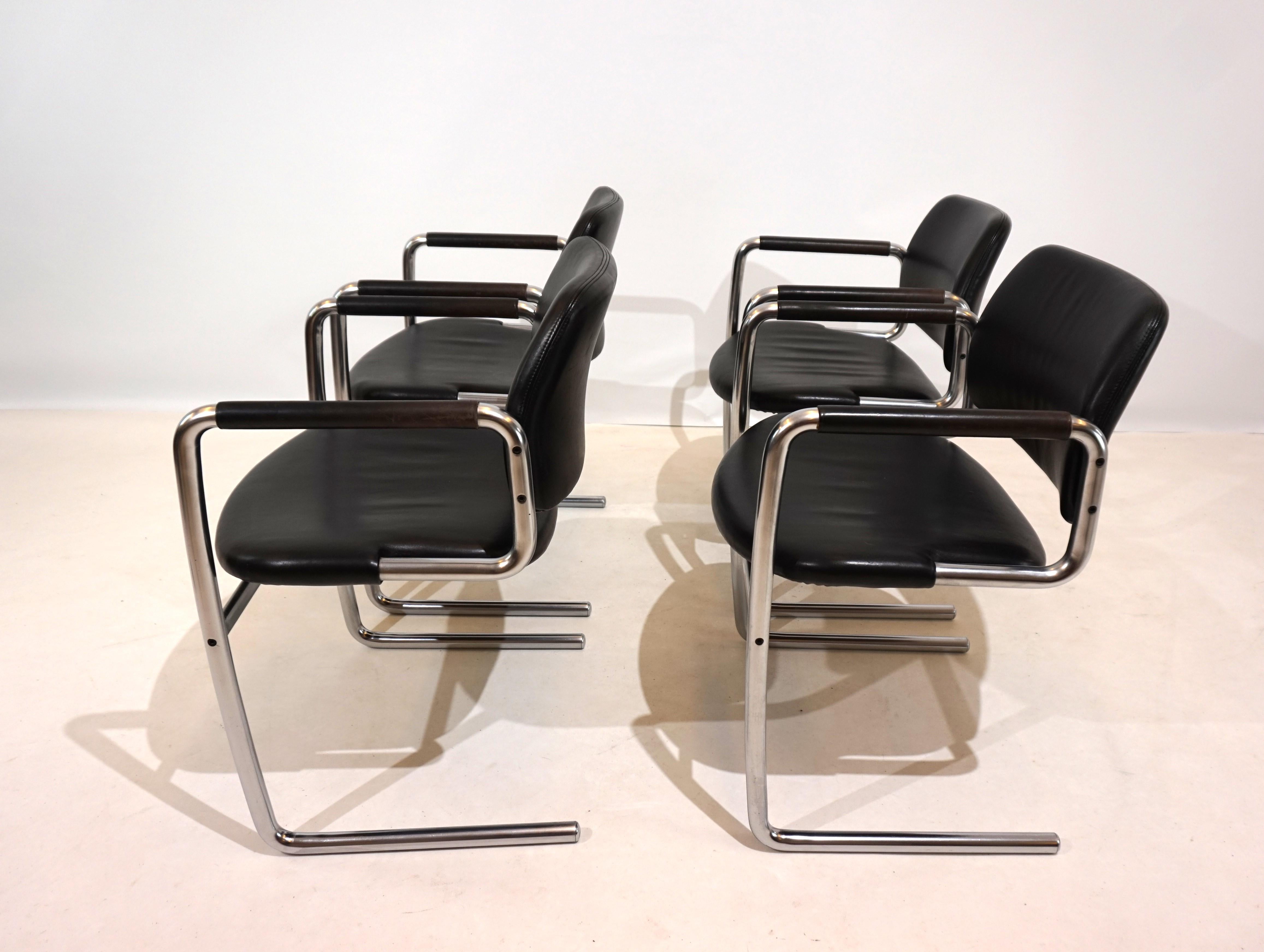 Ensemble de 4 chaises de salle à manger en cuir par Jørgen Kastholm pour Kusch+Co en vente 6