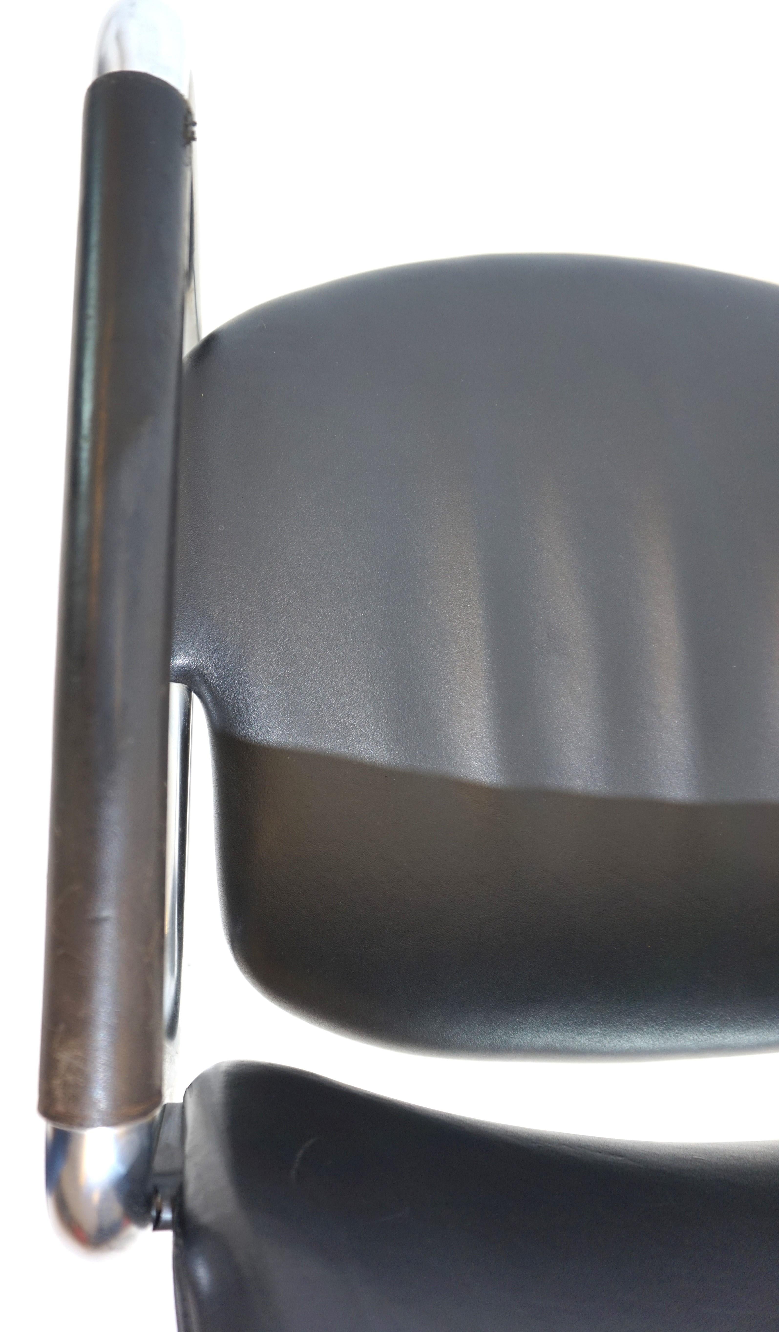 Ensemble de 4 chaises de salle à manger en cuir par Jørgen Kastholm pour Kusch+Co en vente 7