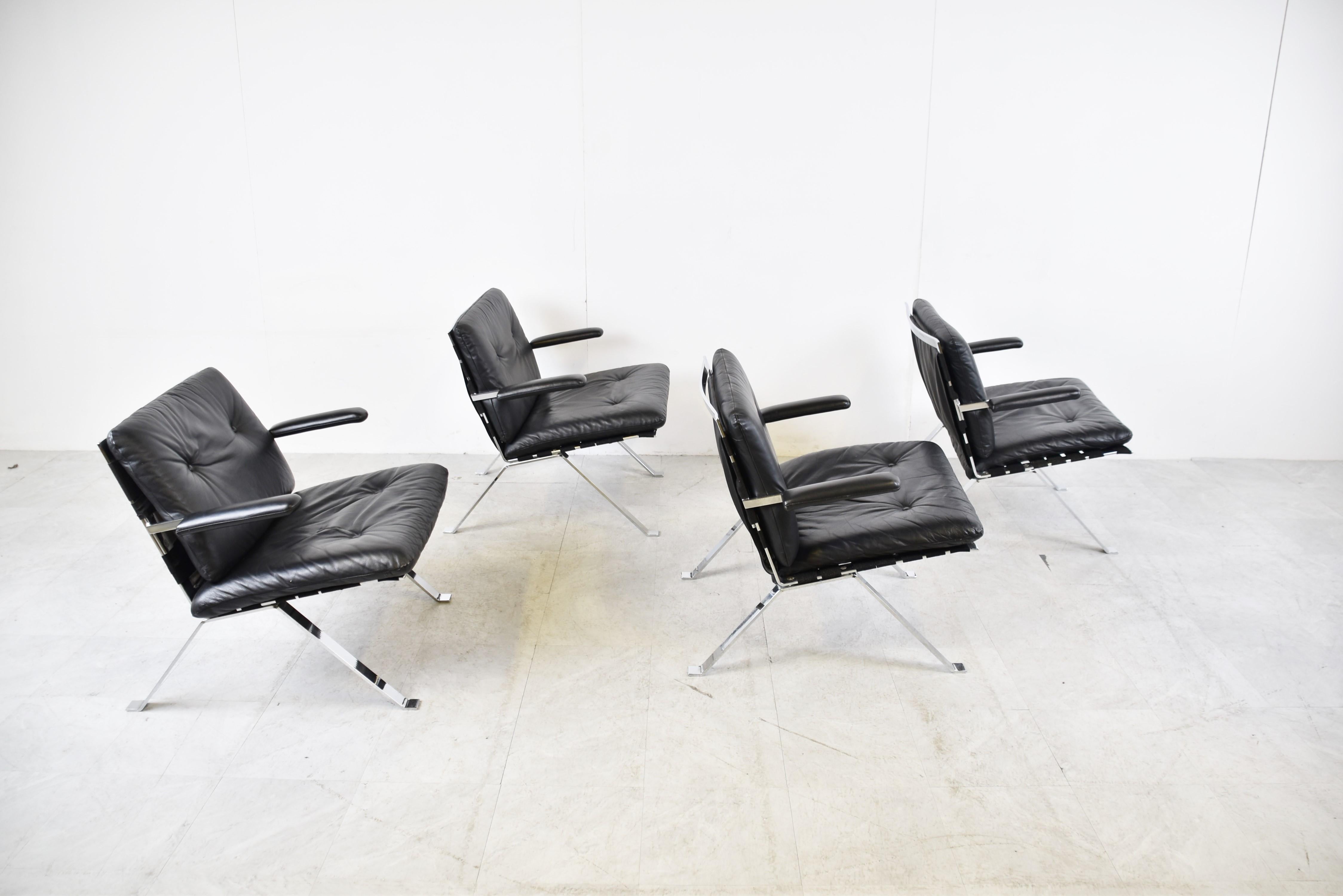 Swiss Set of 4 Leather Lounge Chairs Model 1600 by Hans Eichenberger for Girsberg For Sale