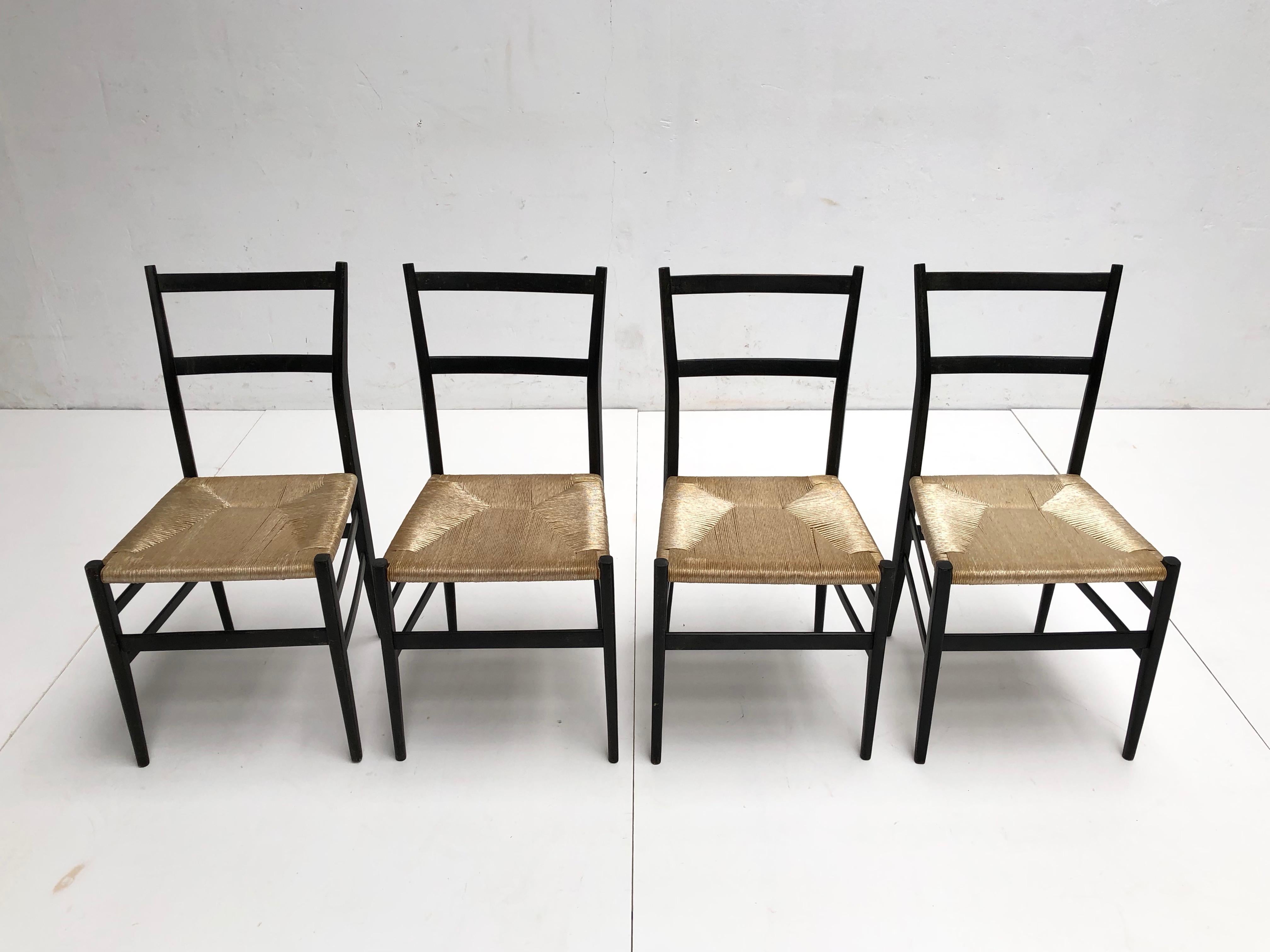 Plastic Set of 4 Leggera Black Ebonized Wooden Dining Chairs by Gio Ponti, Italy, 1950s