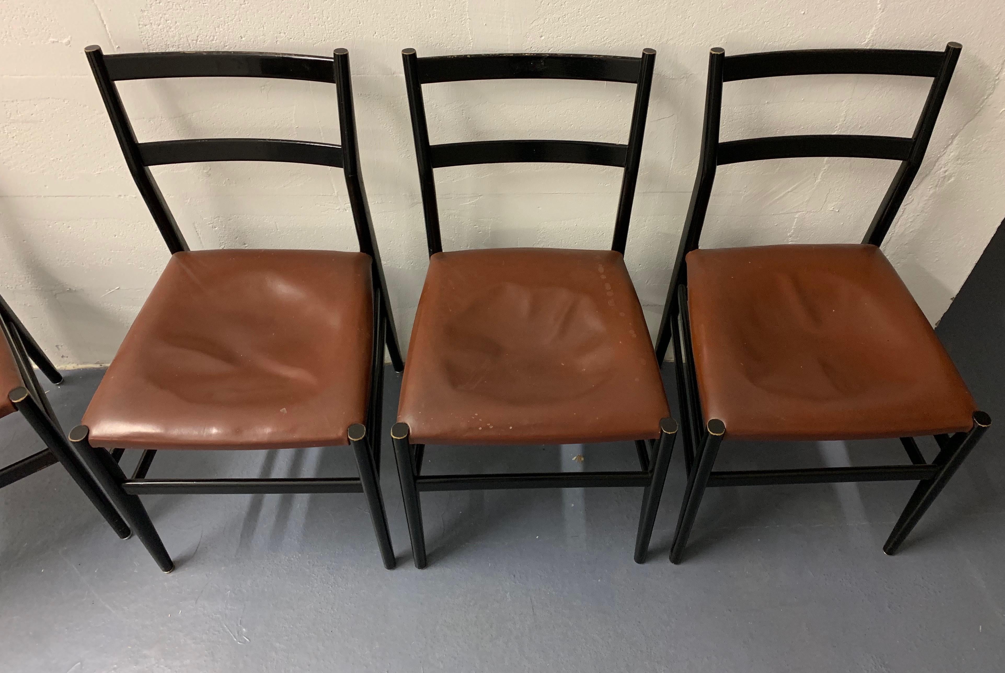 Set of 4 Leggera Chairs by Gio Ponti 1