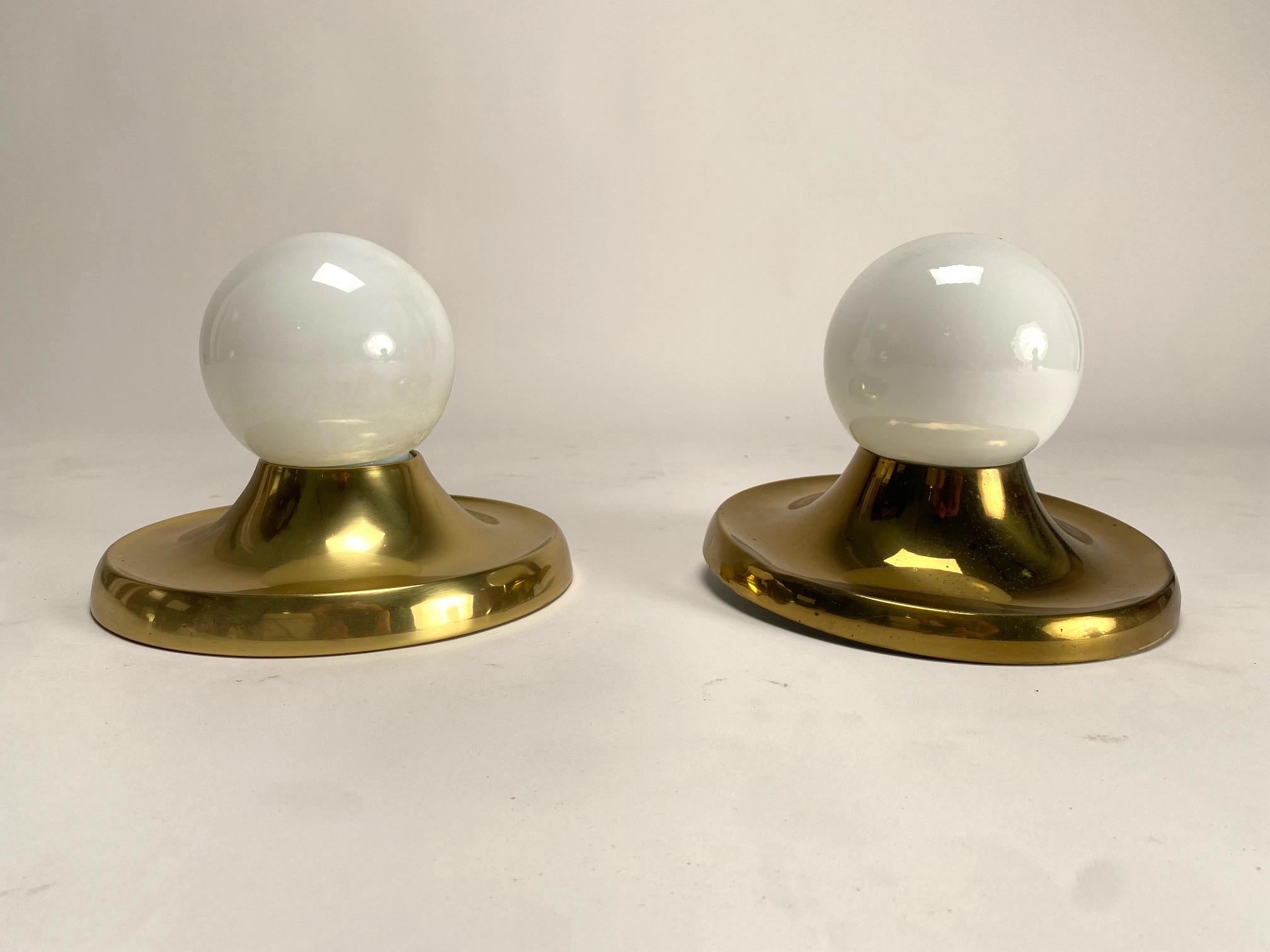 Italian Set of 4 Light Ball table, ceiling and wall lamp by Castiglioni, Flos For Sale