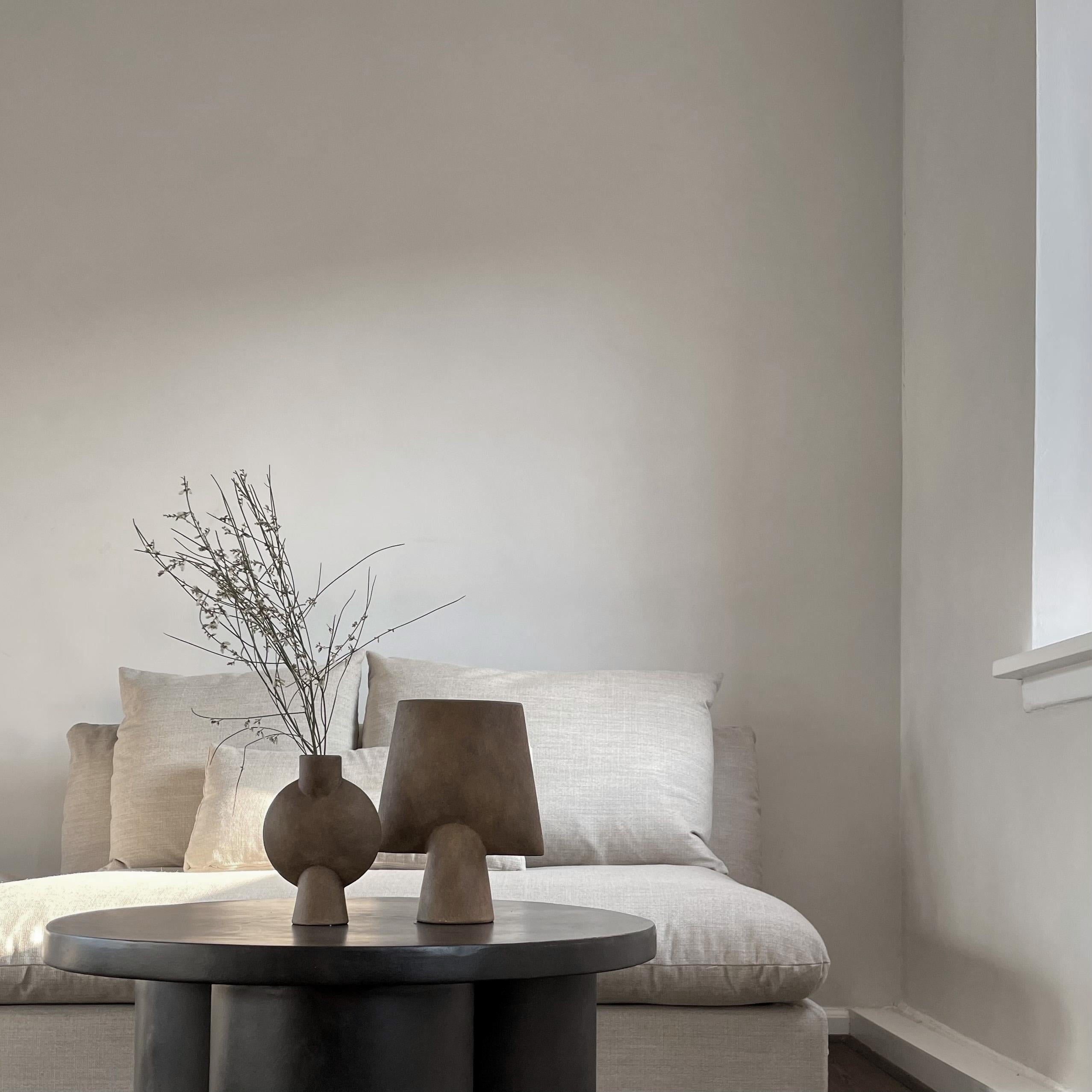 Set di 4 vasi a sfera quadrati grigio chiaro di 101 Copenhagen in vendita 3