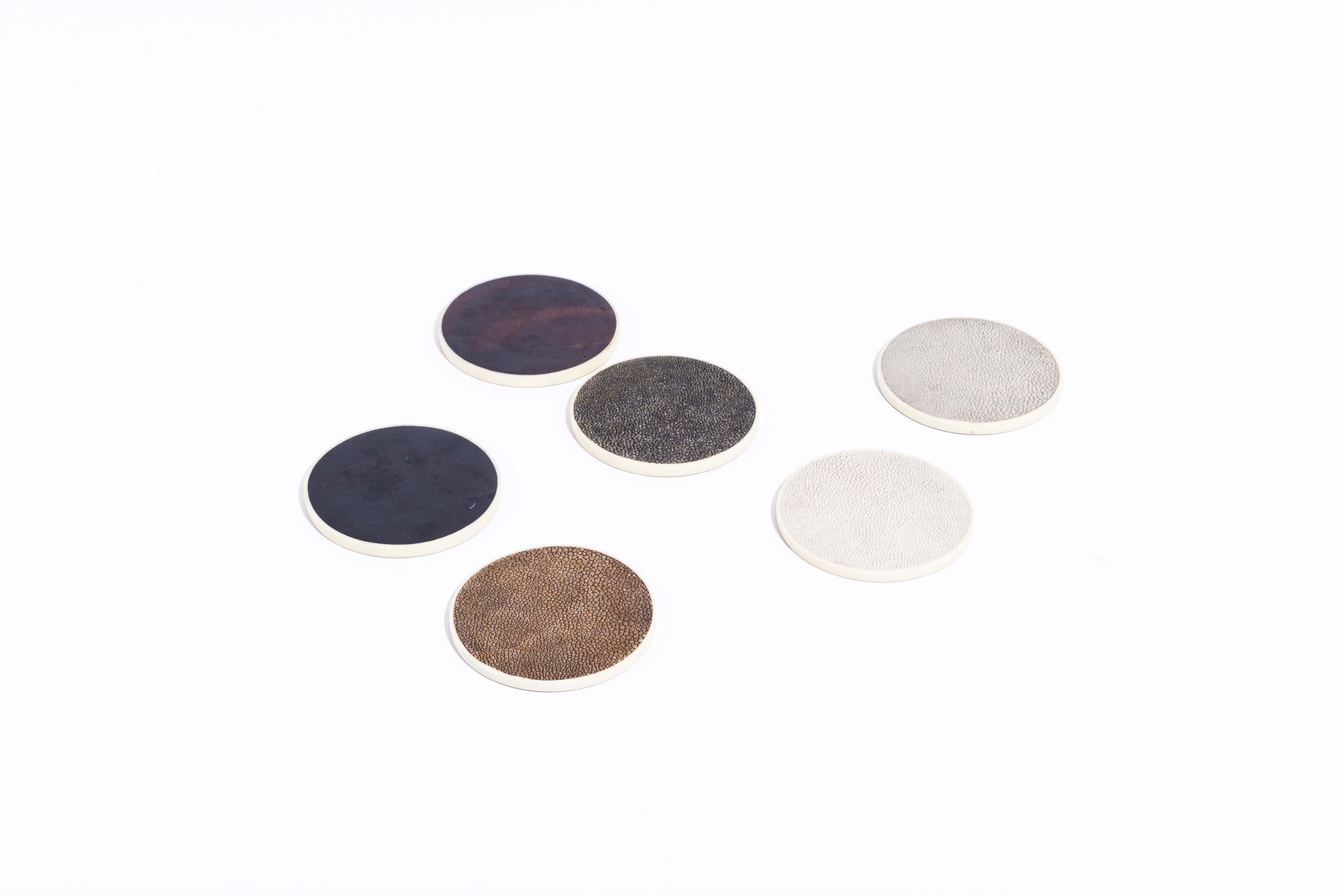 Philippine Set of 4 Lily Coasters Inlaid in Cream Shagreen and Brass by R&Y Augousti For Sale