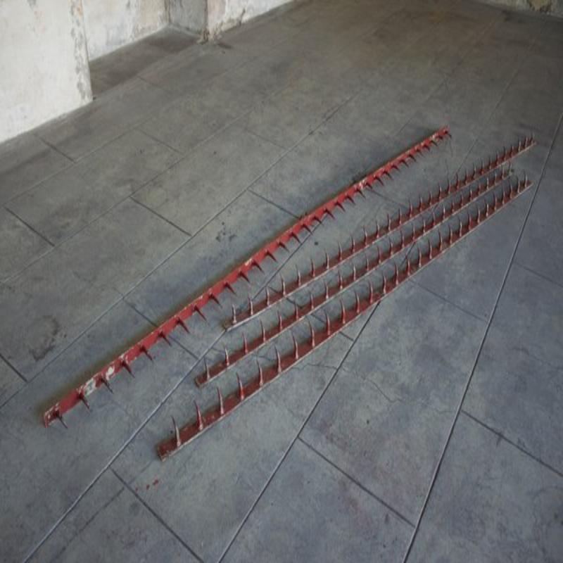 Juego de 4 ganchos de carnicero lineales, Francia, años 40 en Bueno estado para la venta en Andrézieux-Bouthéon, FR