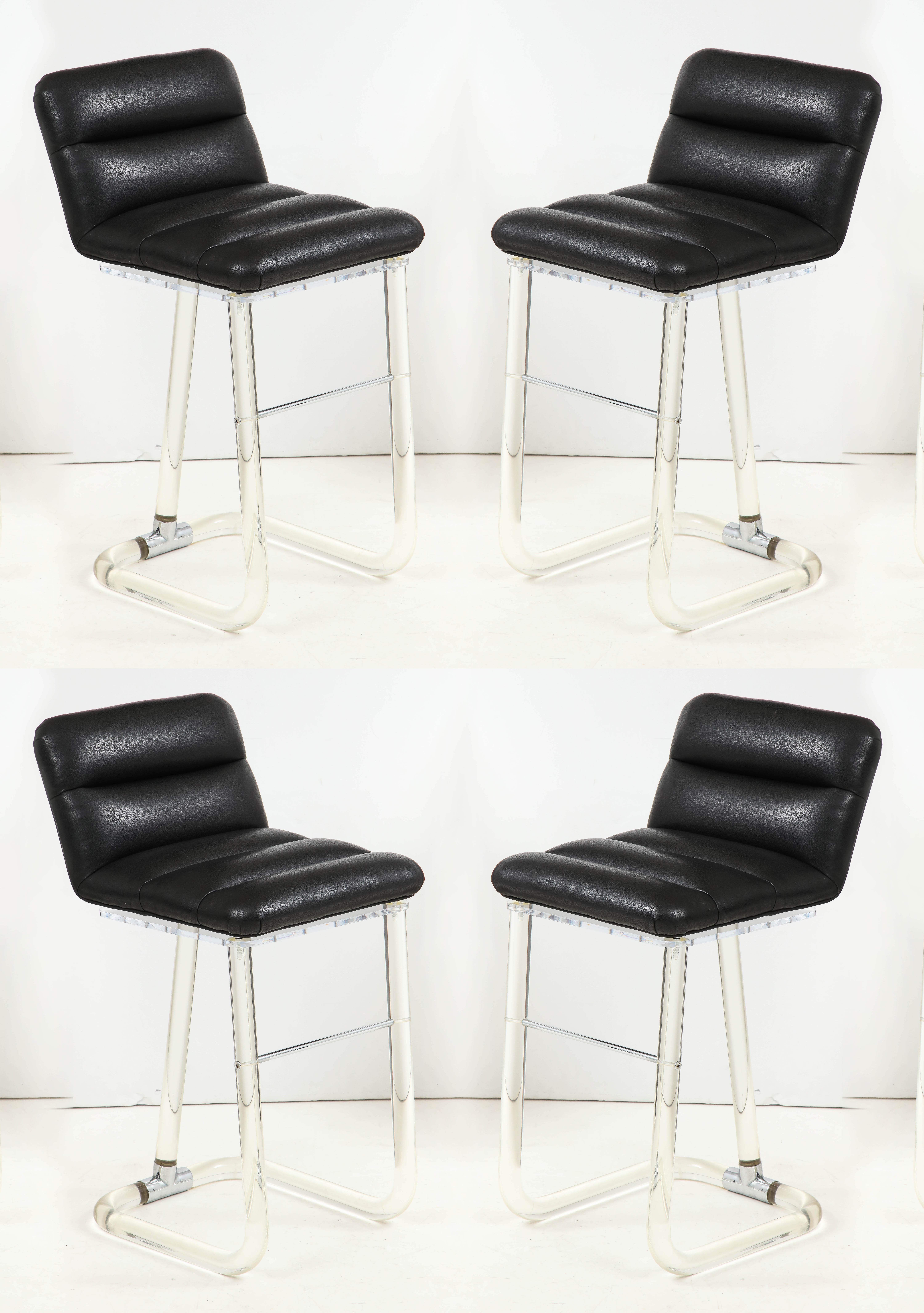 Set of 4 Mid-Century Lucite and Black Leather Upholstered Stools For Sale 6