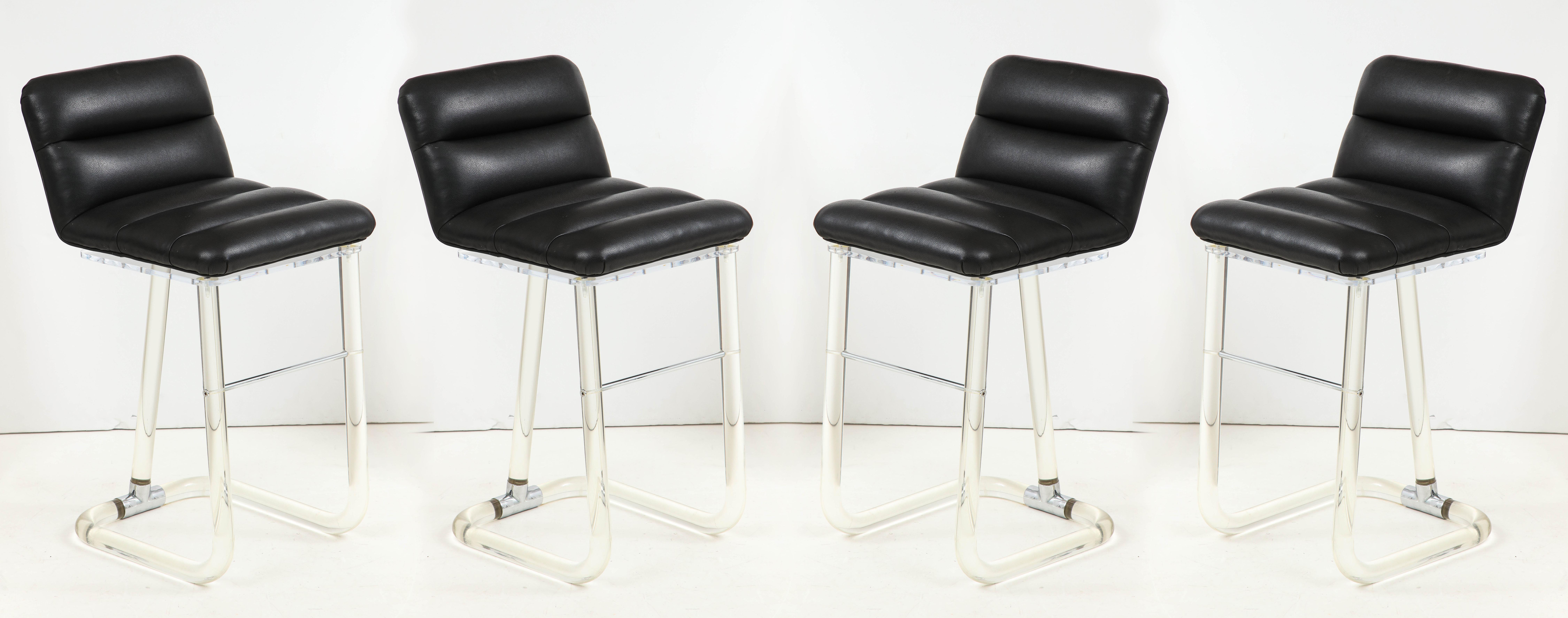 Mid-Century Modern Set of 4 Mid-Century Lucite and Black Leather Upholstered Stools For Sale