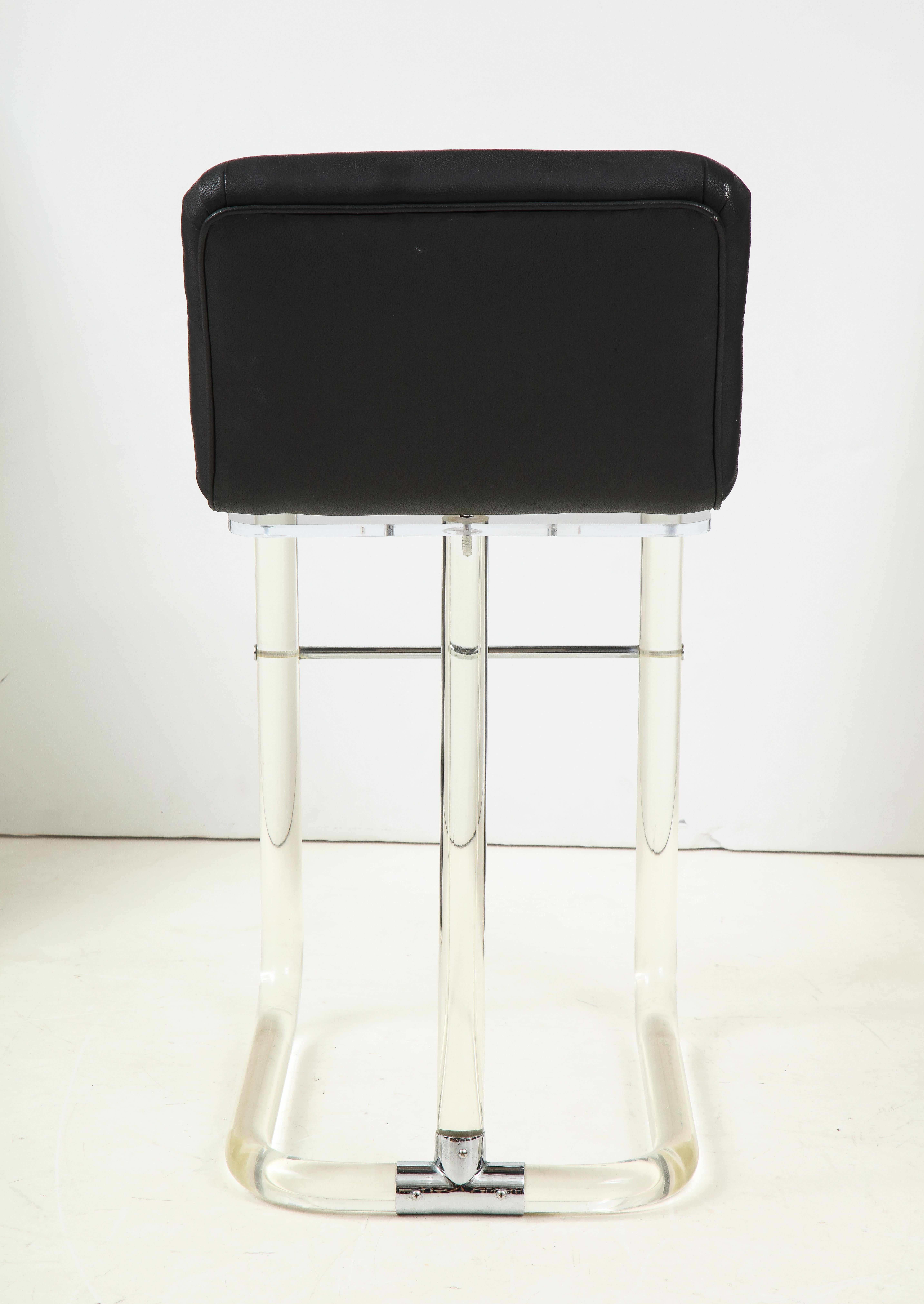 Set of 4 Mid-Century Lucite and Black Leather Upholstered Stools For Sale 2