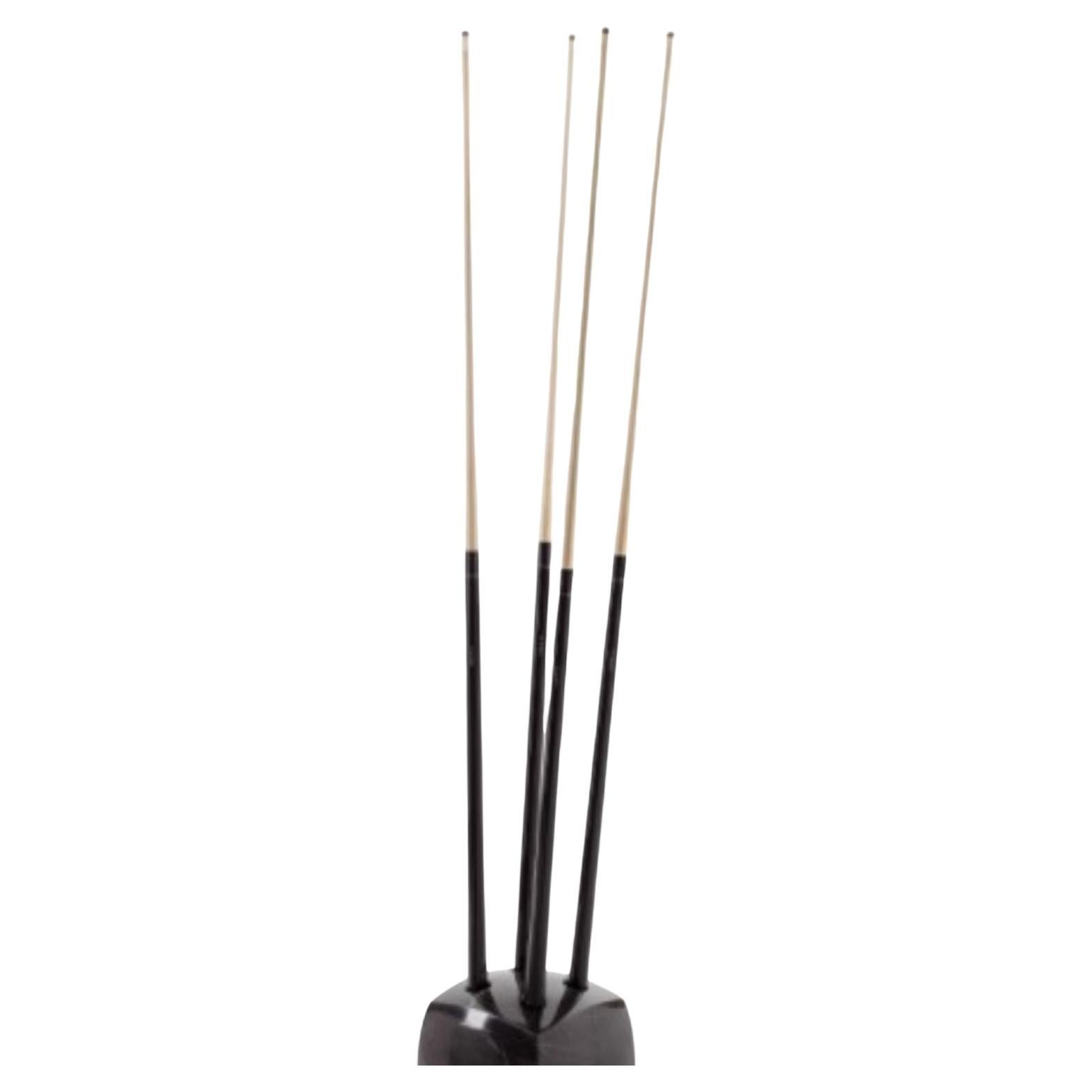 Set of 4 Longoni Cue Sticks by Impatia