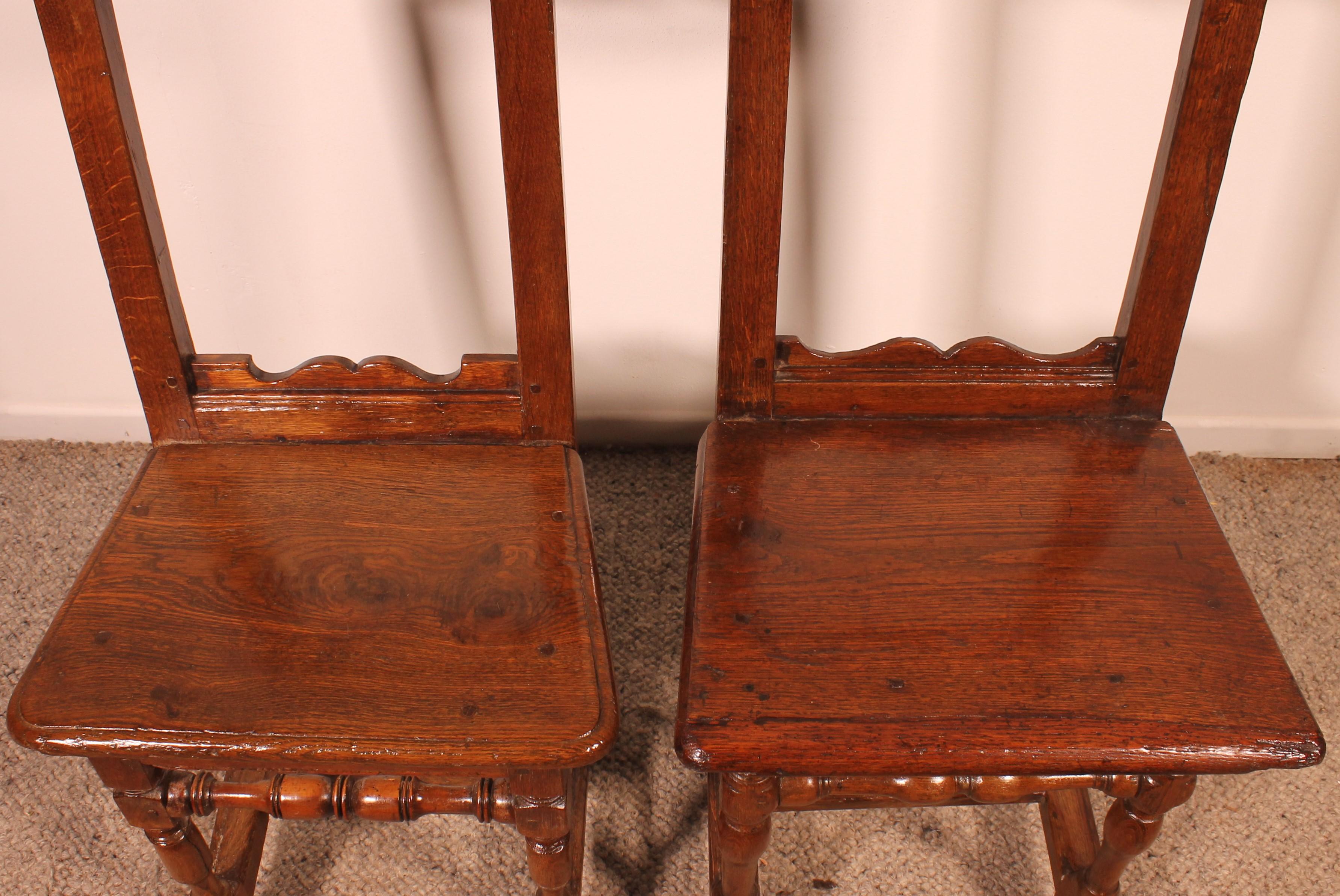Set Of 4 Lorraine Chairs From The 18th Century In Oak For Sale 8