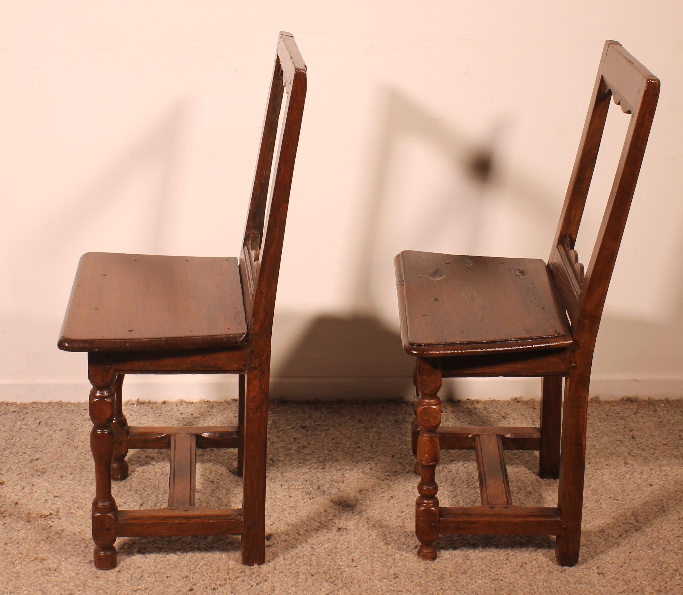 18th Century and Earlier Set Of 4 Lorraine Chairs From The 18th Century In Oak For Sale