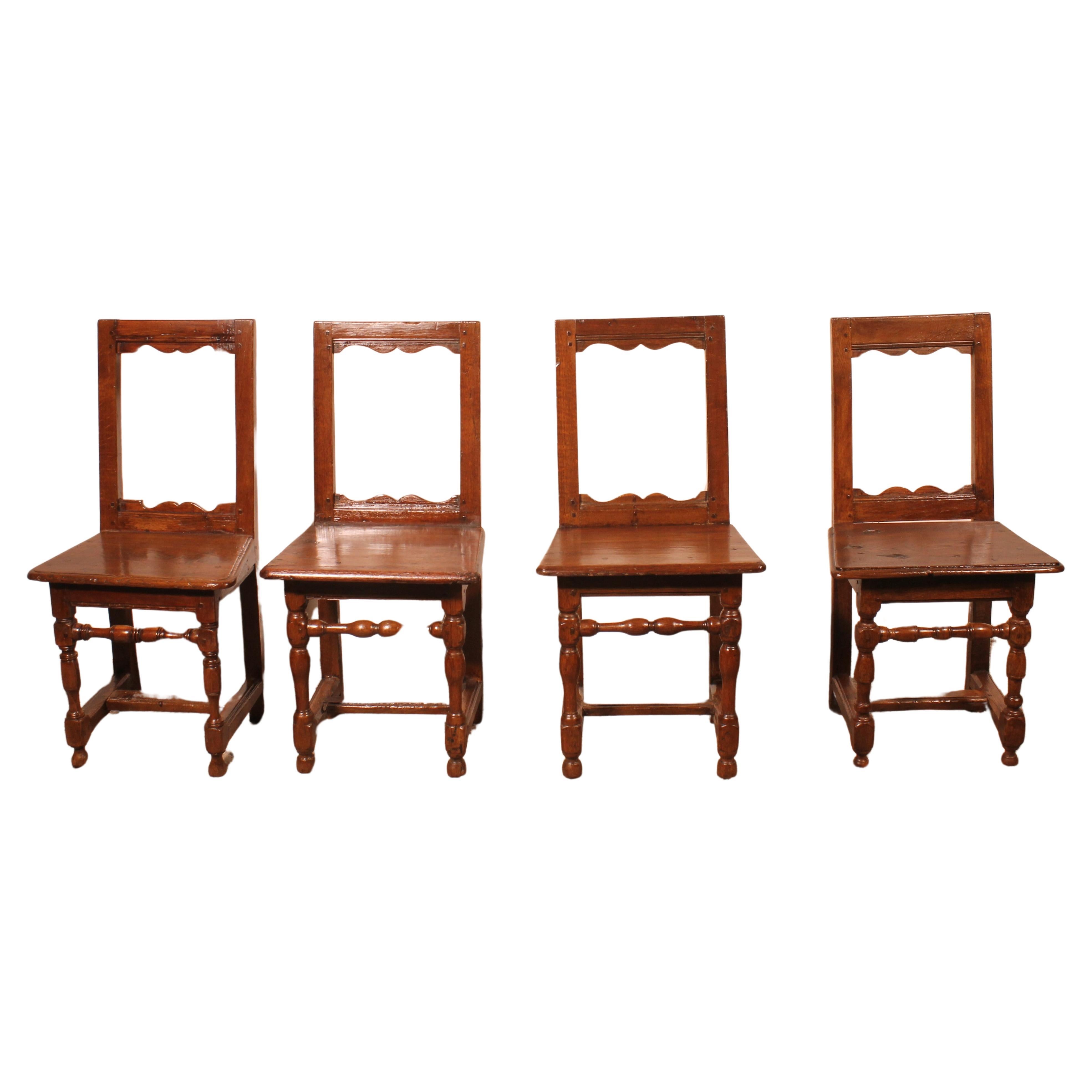 Set Of 4 Lorraine Chairs From The 18th Century In Oak For Sale