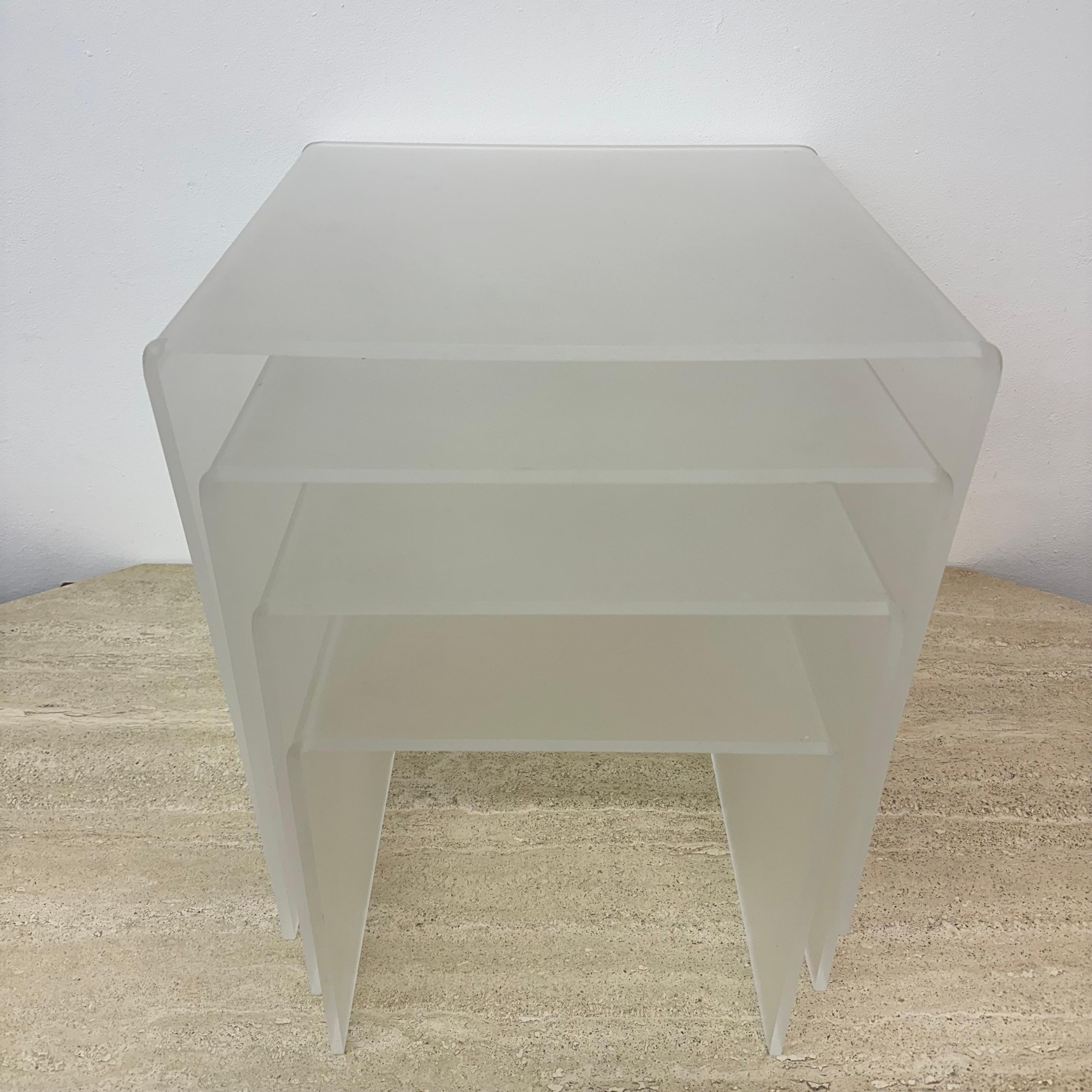 Set of 4 lucite nesting tables , 1970s For Sale 1
