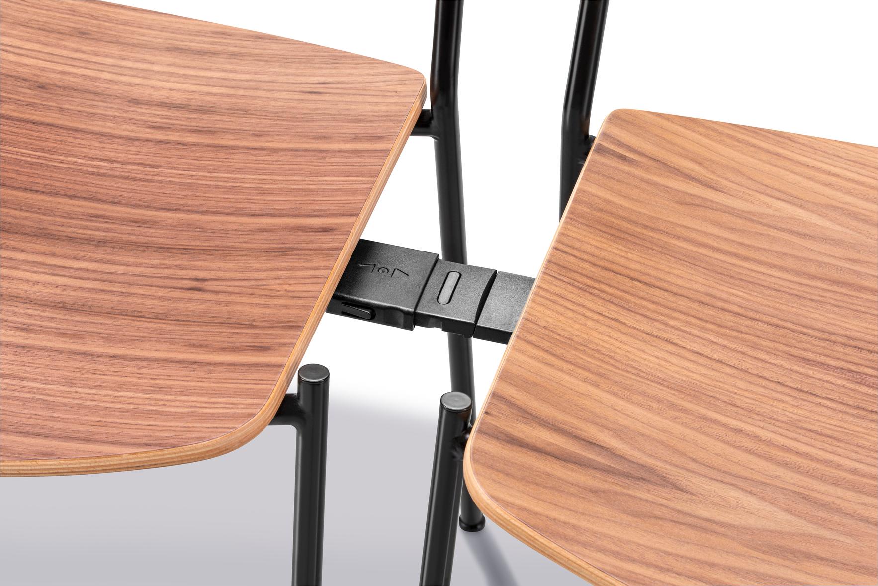 Laqué Ensemble de 4 chaises Lynderup, structure noire/noyer, par Børge Mogensen pour Fredericia en vente