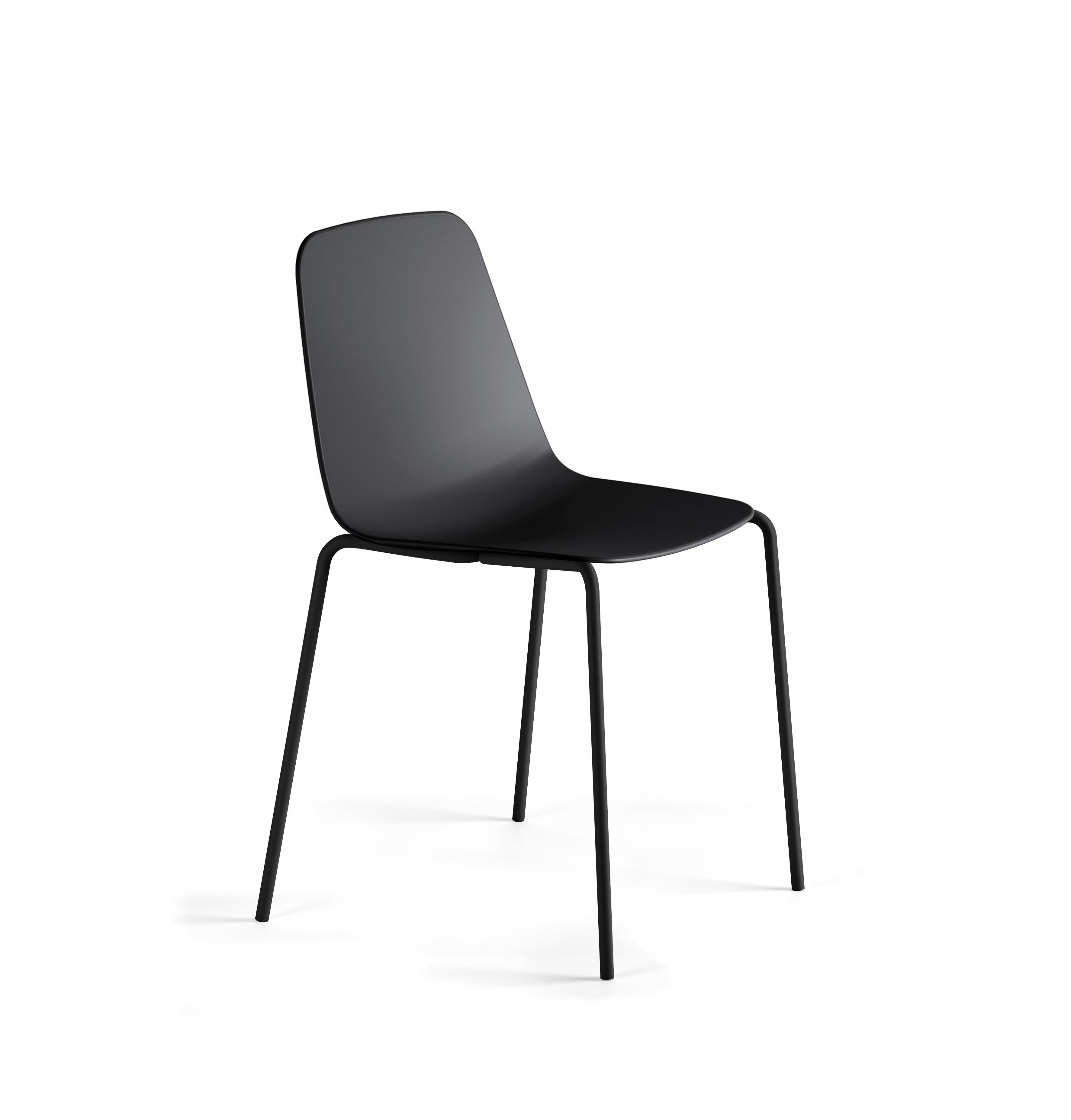 The powder coated steel tube structure and the carefully made, elegant seat of the Maarten chair recall the classics of the 1970s.

Injected polypropylene seat in black. 
Calibrated steel structure powder coated in thermoreinforced polyester in