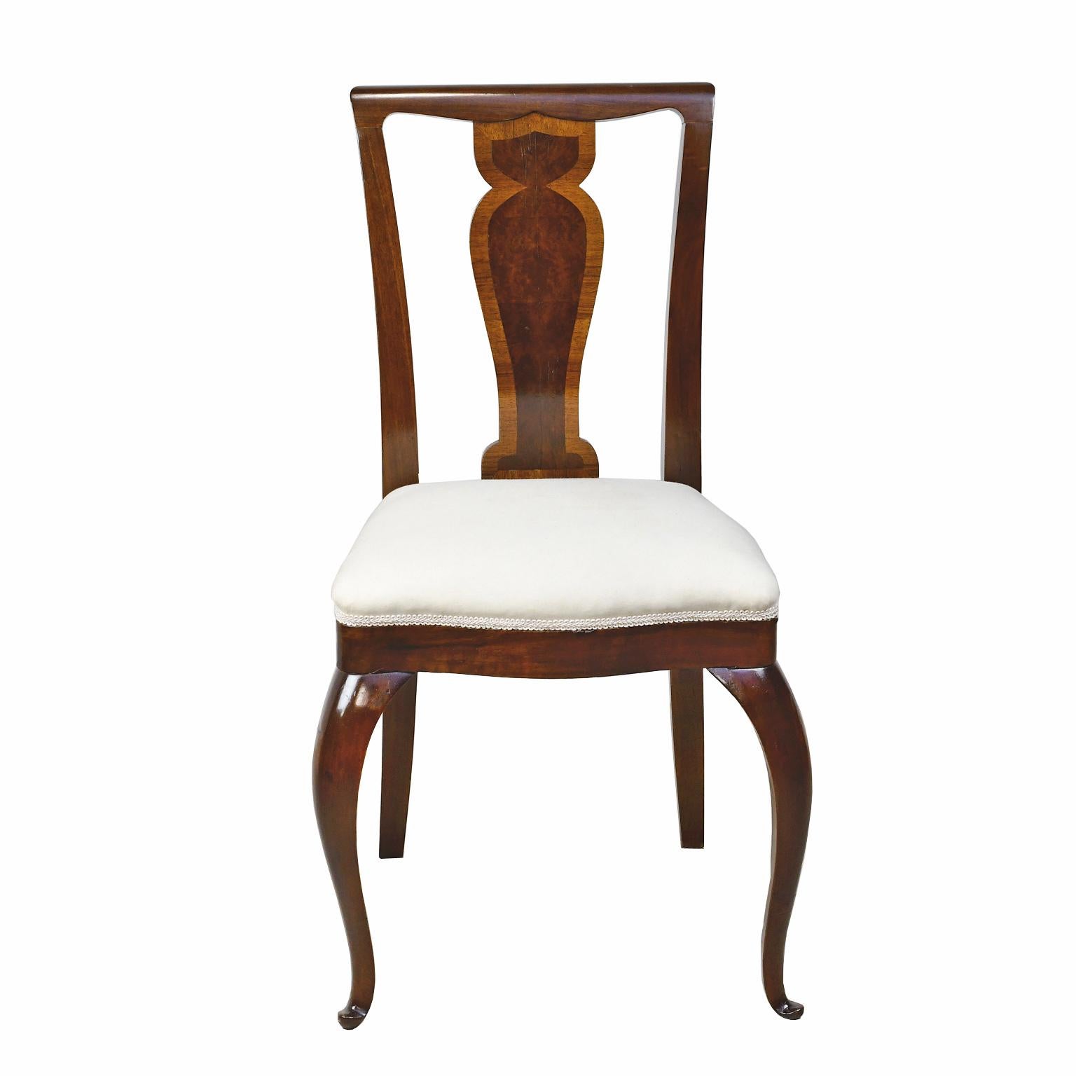 Set of 4 Mahogany and Walnut French Art Deco Dining Chairs, circa 1910-1920 In Good Condition In Miami, FL