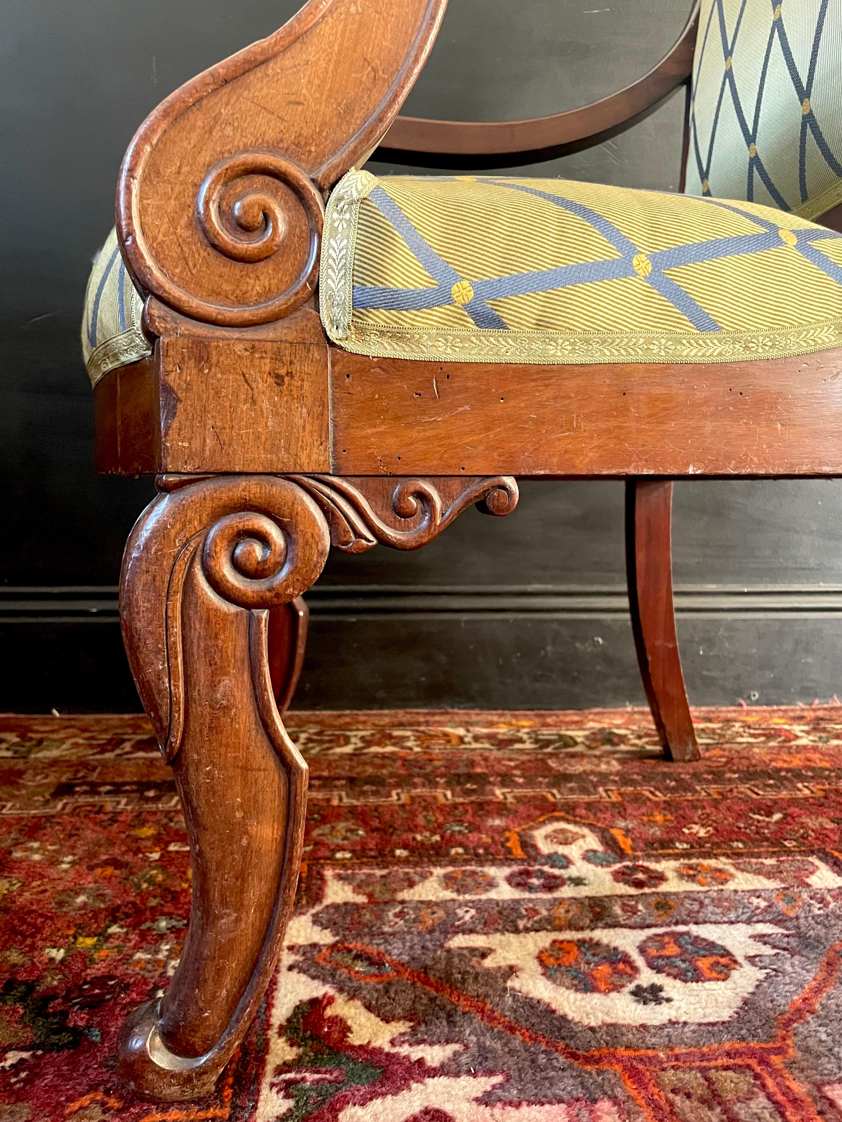 French Set of 4 Mahogany Armchairs, Restoration Period, 19th Century - France For Sale 8