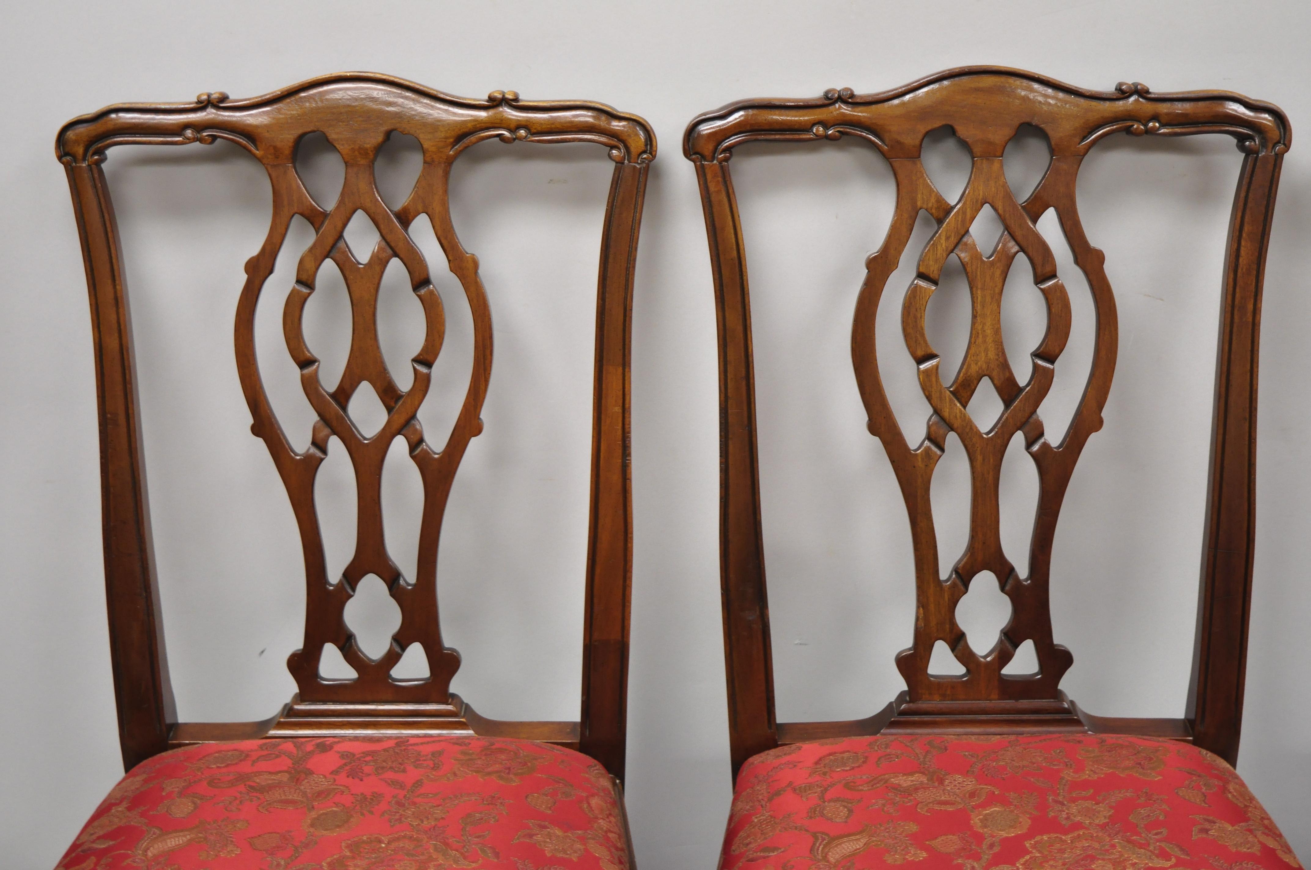 Chinese Chippendale Set of 4 Mahogany Chippendale Style Dining Side Chairs Attributed to Bernhardt For Sale