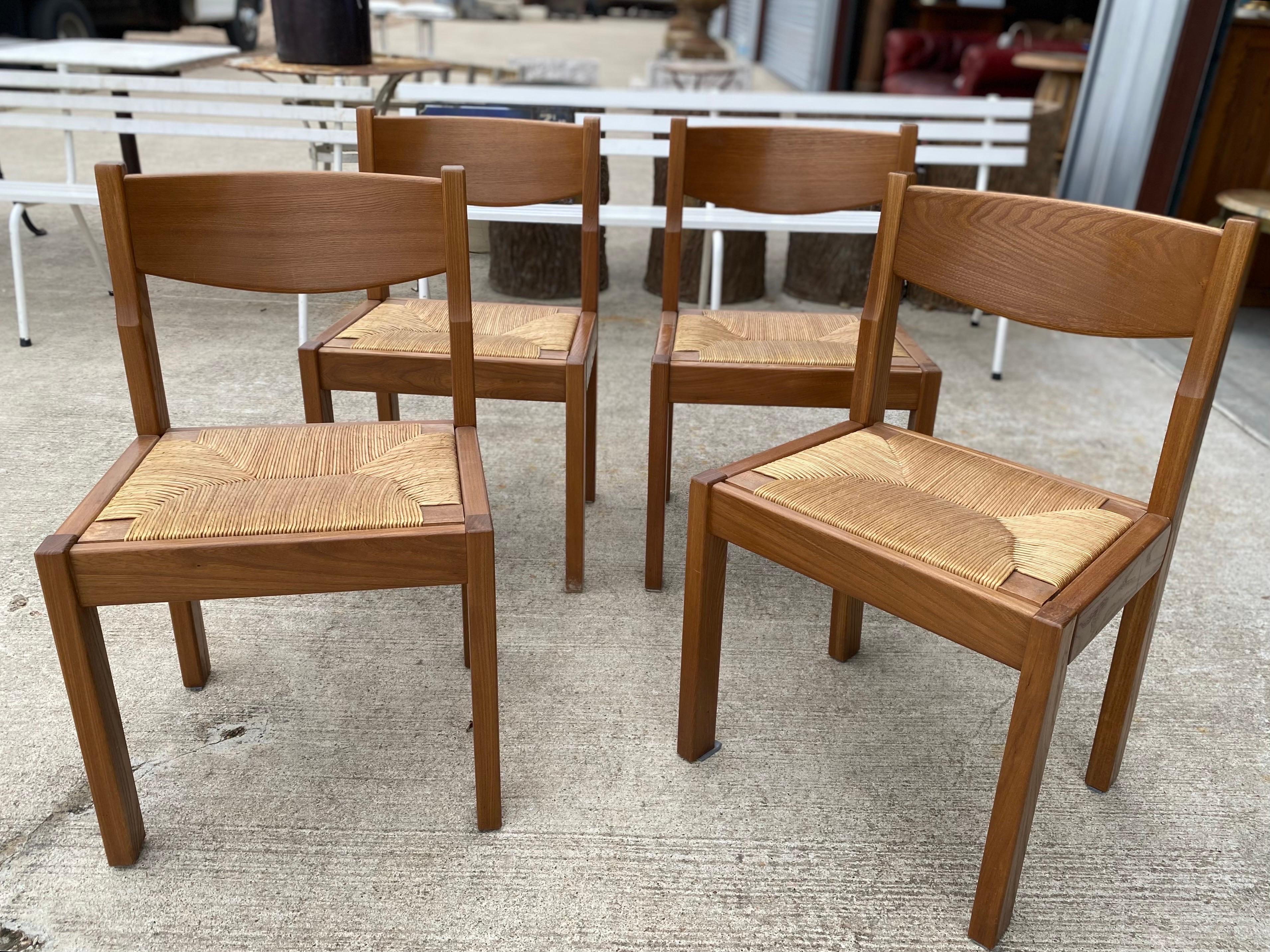 Set of 4 Maison Regain Solid Elm Rush Dining Chairs, France, 1970s For Sale 4