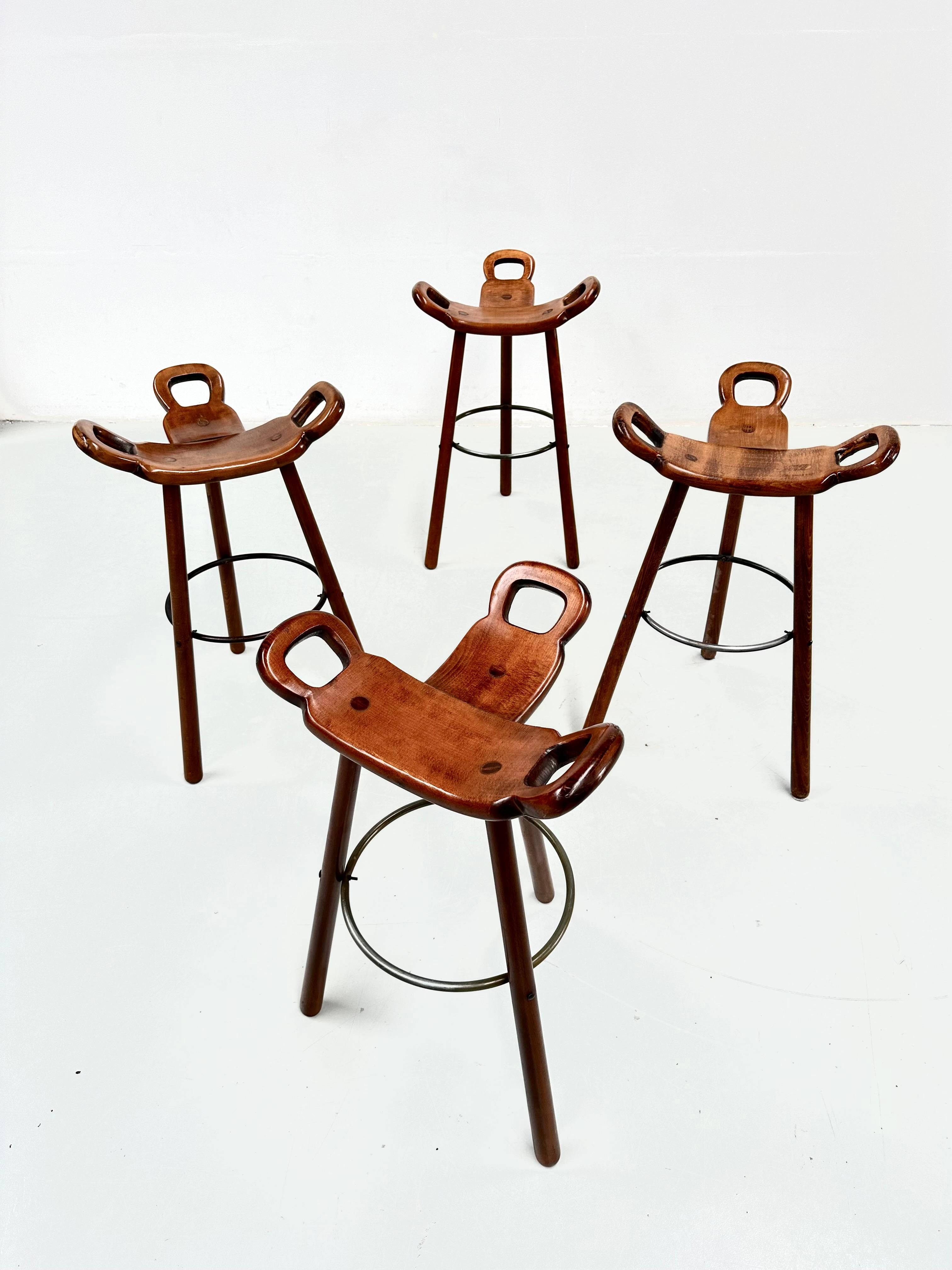 Set of 4 Marbella Brutalist Stools by Sergio Rodrigues for Confonorm 1970s. For Sale 3