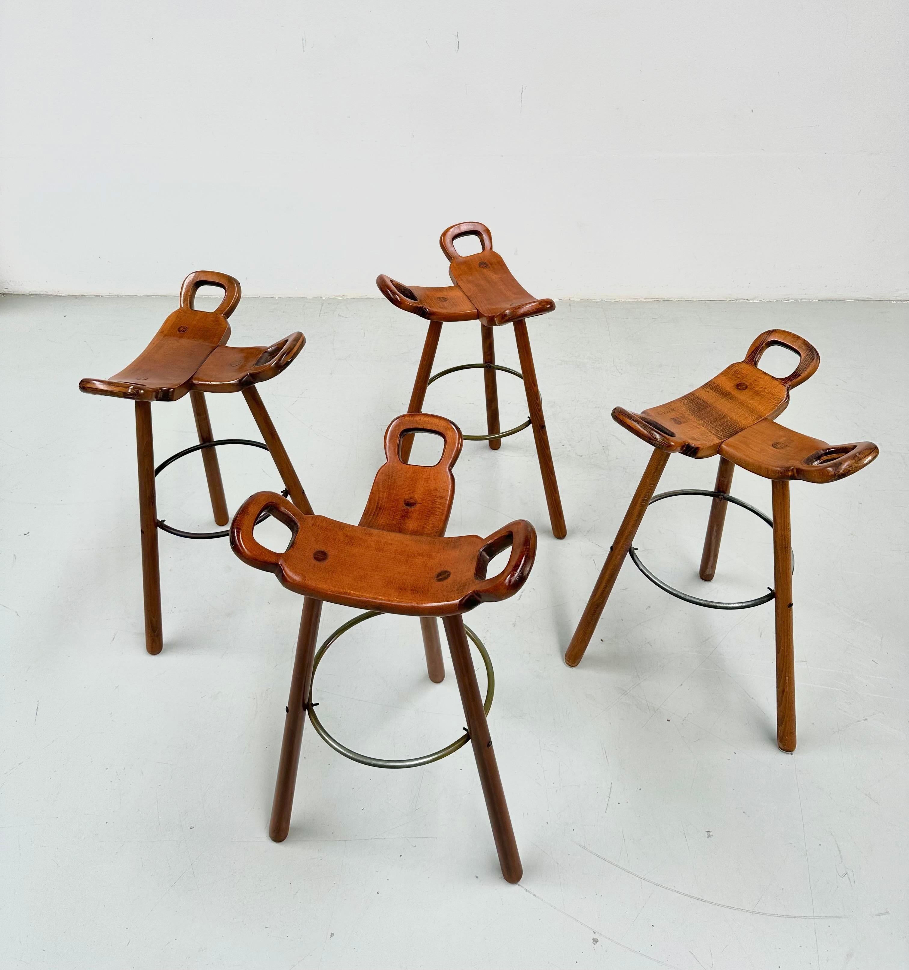 Set of 4 Marbella Brutalist Stools by Sergio Rodrigues for Confonorm 1970s. For Sale 4