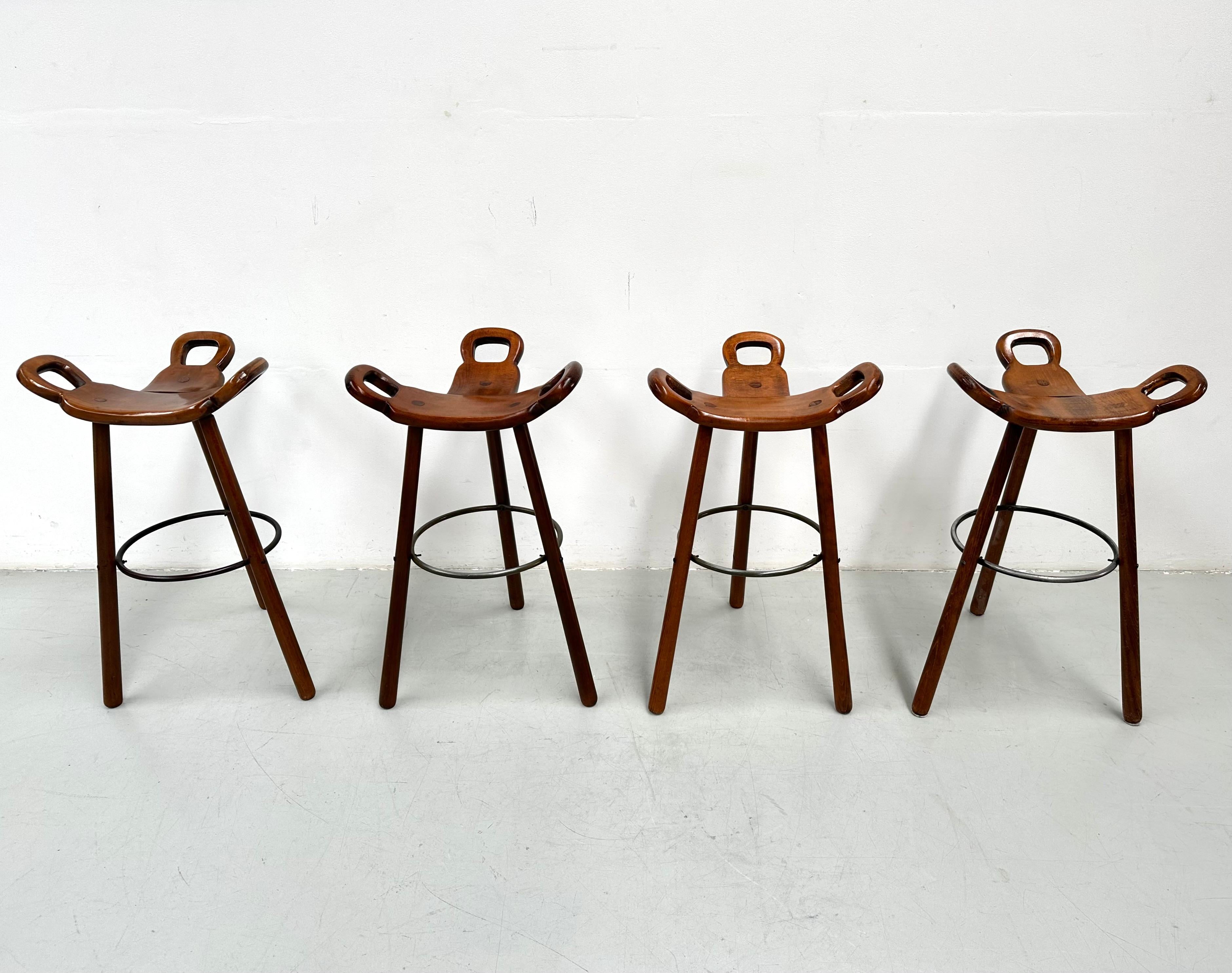 Spanish Set of 4 Marbella Brutalist Stools by Sergio Rodrigues for Confonorm 1970s. For Sale