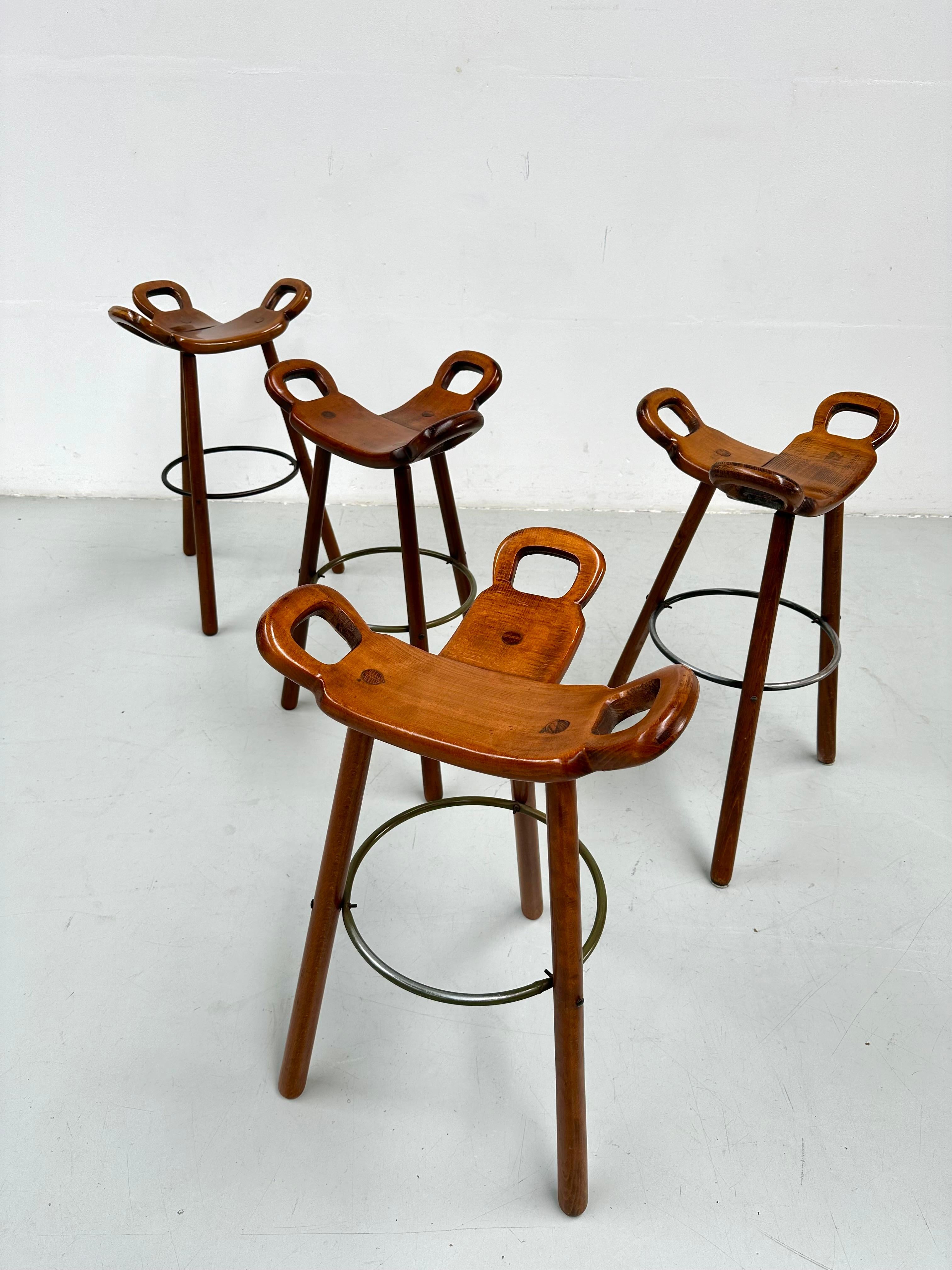 Metal Set of 4 Marbella Brutalist Stools by Sergio Rodrigues for Confonorm 1970s. For Sale
