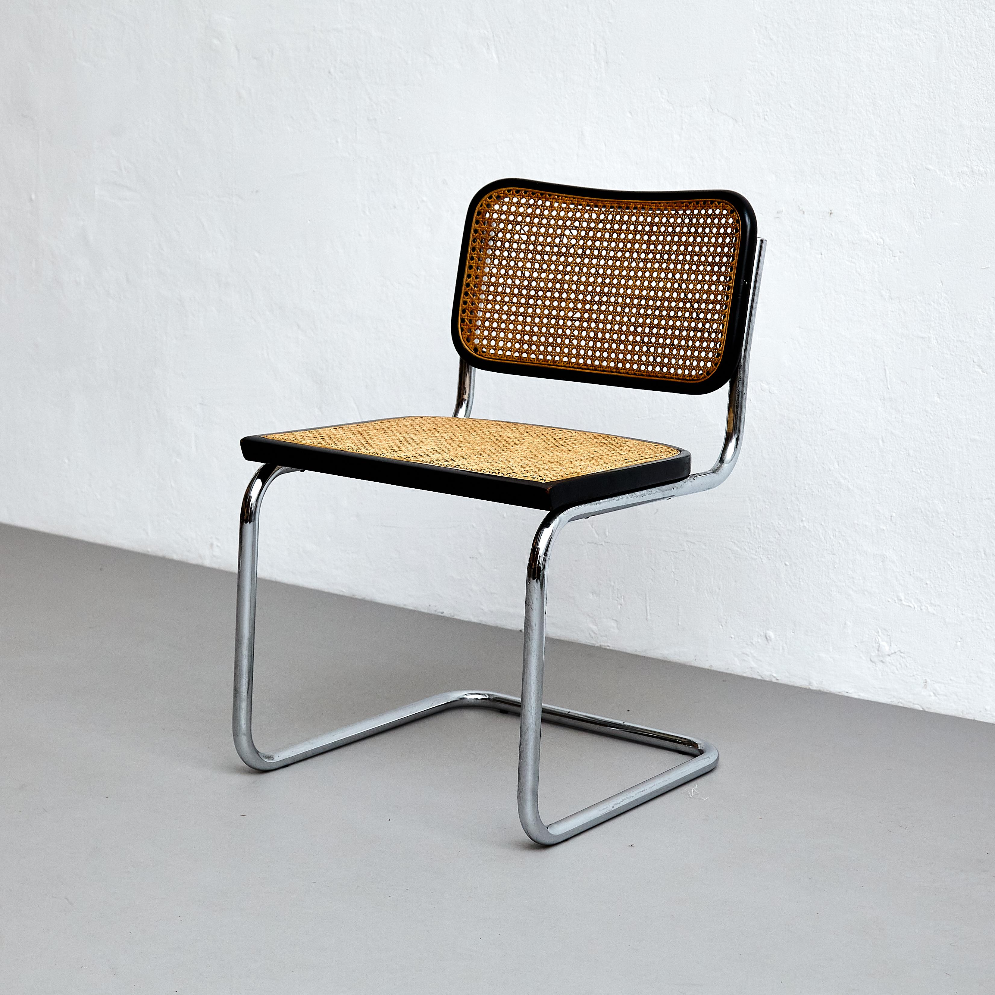 Ensemble de 4 chaises Cesca modernes Marcel Breuer en métal et bois du milieu du siècle dernier, vers 1960  en vente 5