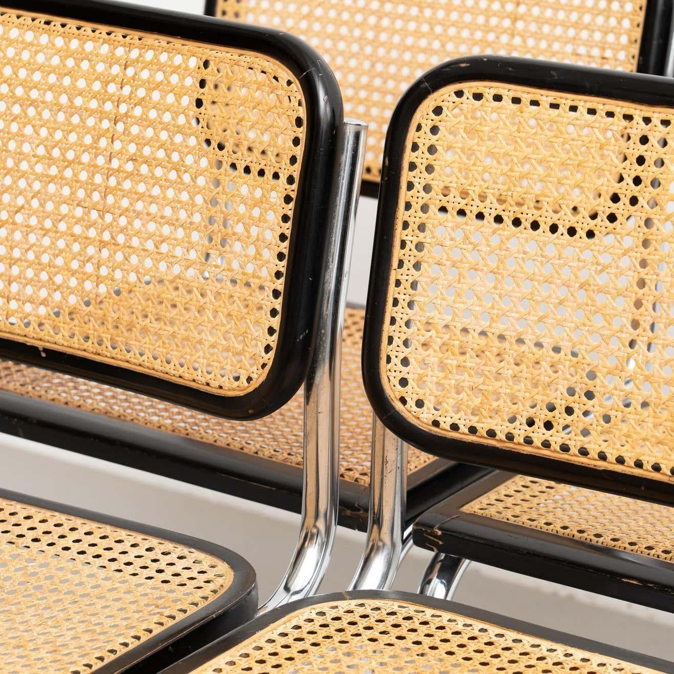 Ensemble de 4 chaises Cesca modernes Marcel Breuer en métal et bois du milieu du siècle dernier, vers 1960 en vente 6
