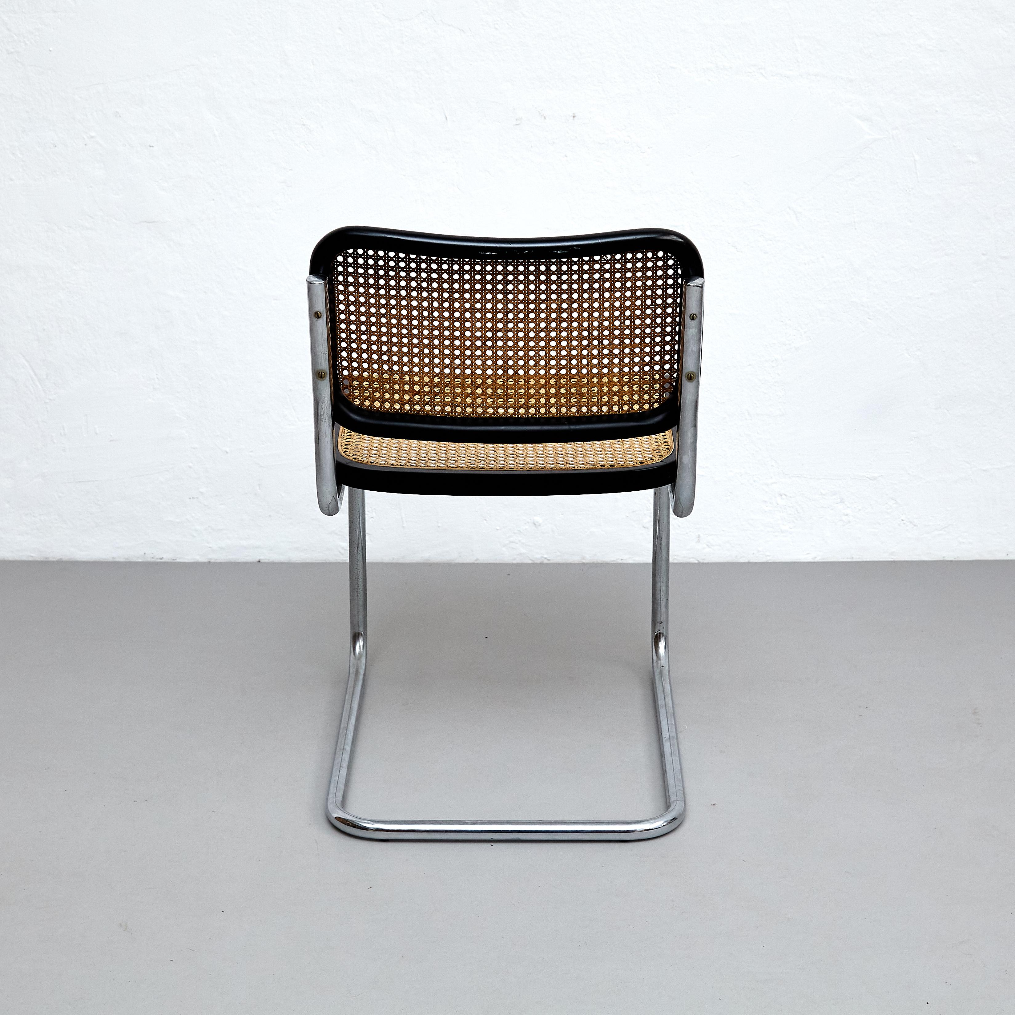 Ensemble de 4 chaises Cesca modernes Marcel Breuer en métal et bois du milieu du siècle dernier, vers 1960  en vente 9