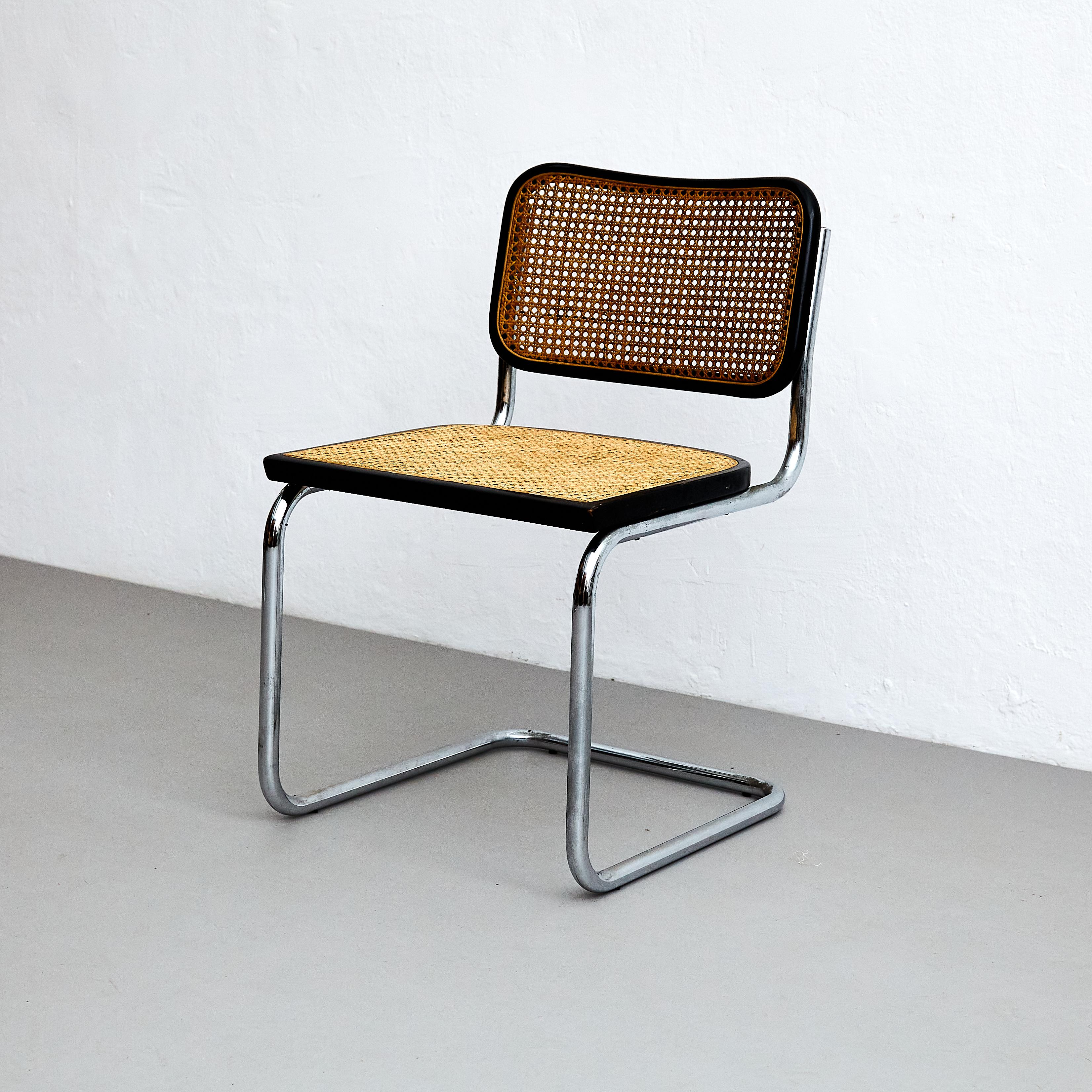 Set of 4 Marcel Breuer Cesca Metal and Wood Mid-Century Modern Chairs, C. 1960 For Sale 3