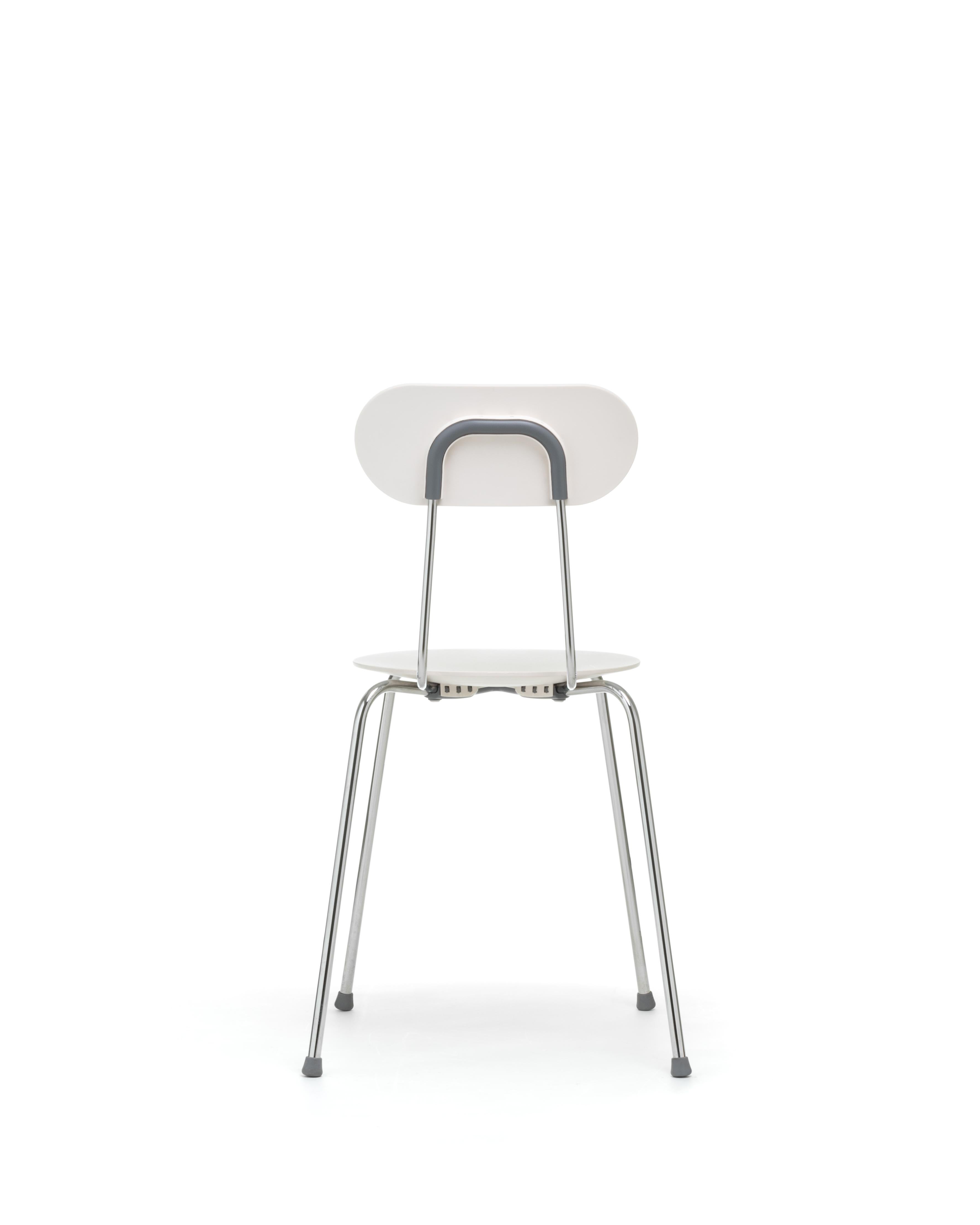 Set of 4 Mariolina Chair by Enzo Mari  for MAGIS For Sale 3