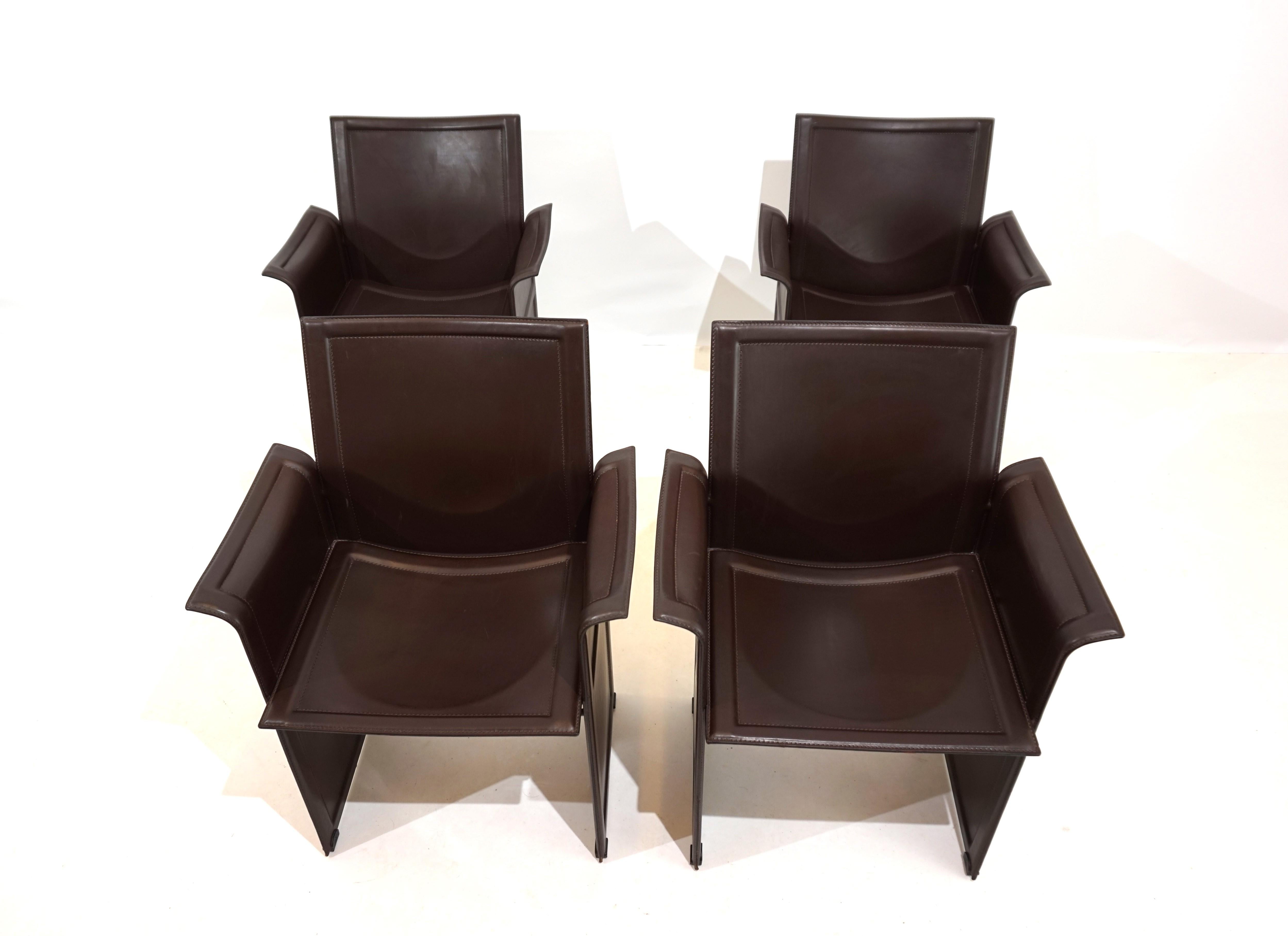 Ensemble de 4 chaises de salle à manger/conférence Korium de Matteo Grassi par Tito Agnoli en vente 1
