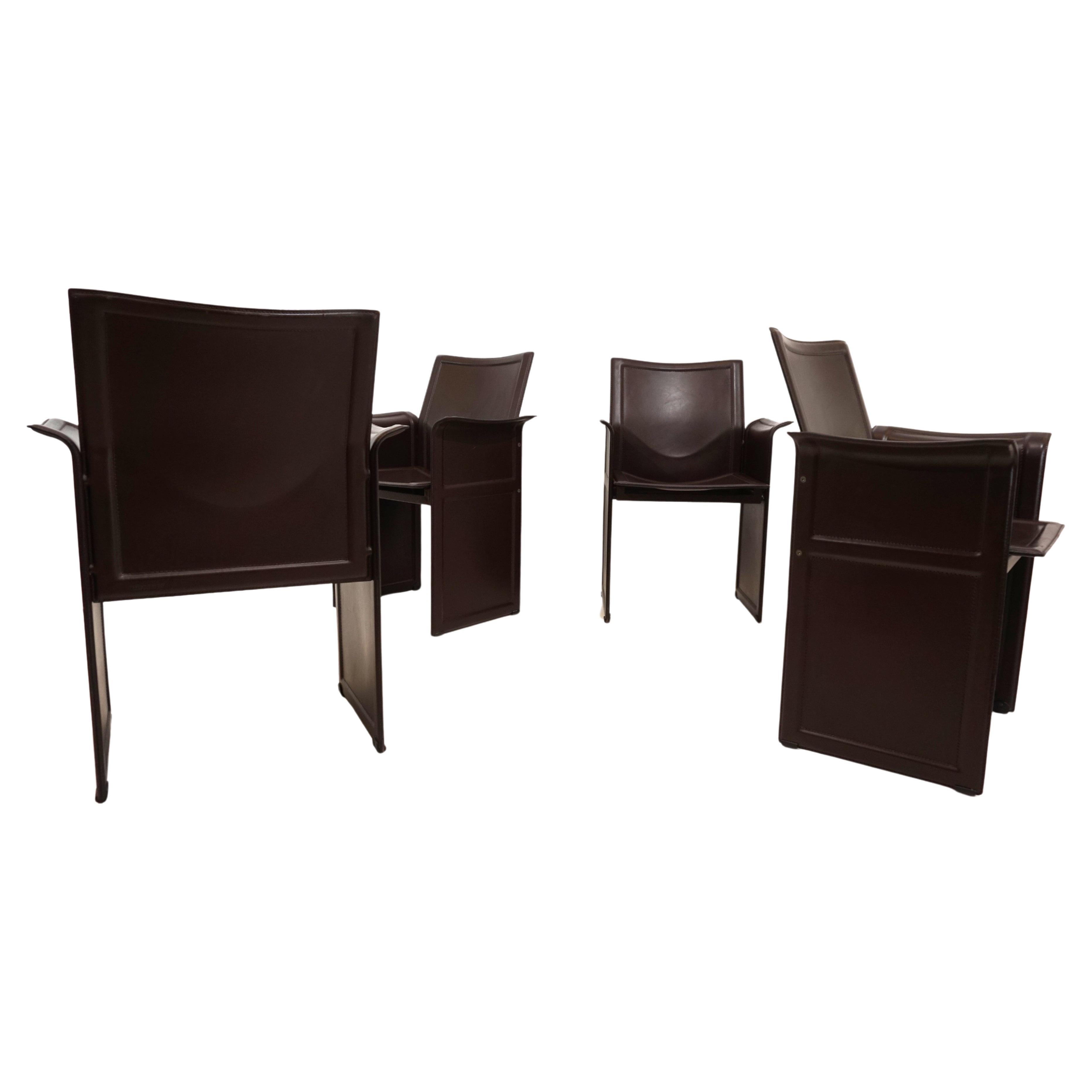 Ensemble de 4 chaises de salle à manger/conférence Korium de Matteo Grassi par Tito Agnoli en vente