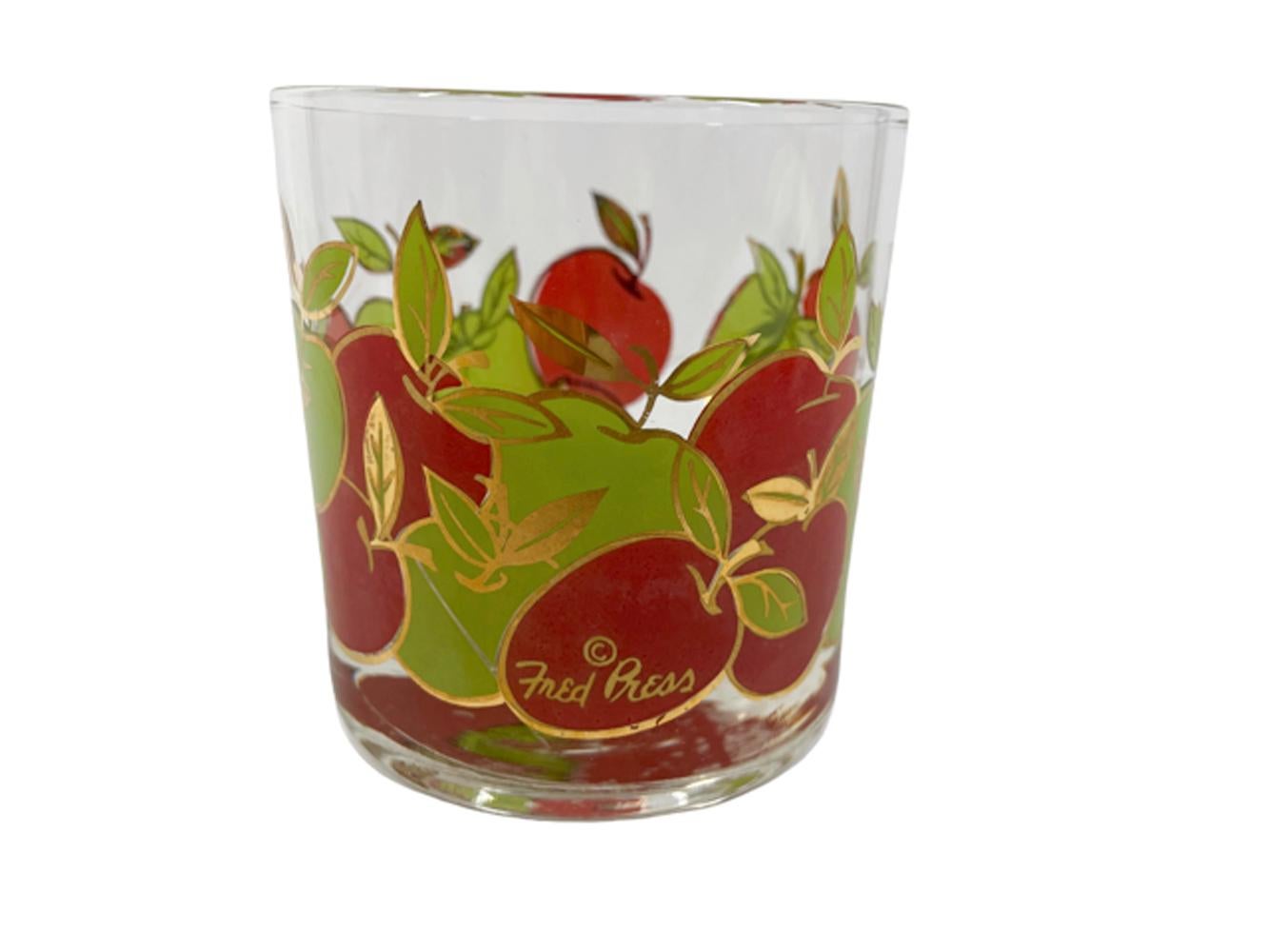 20th Century Set of 4 MCM Fred Press Rocks Glasses w/Red & Green Apples and Gold Highlights For Sale