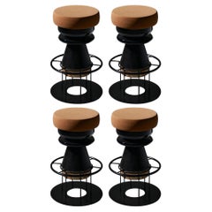 Juego de 4 taburetes medianos Tembo negro, Note Design Studio