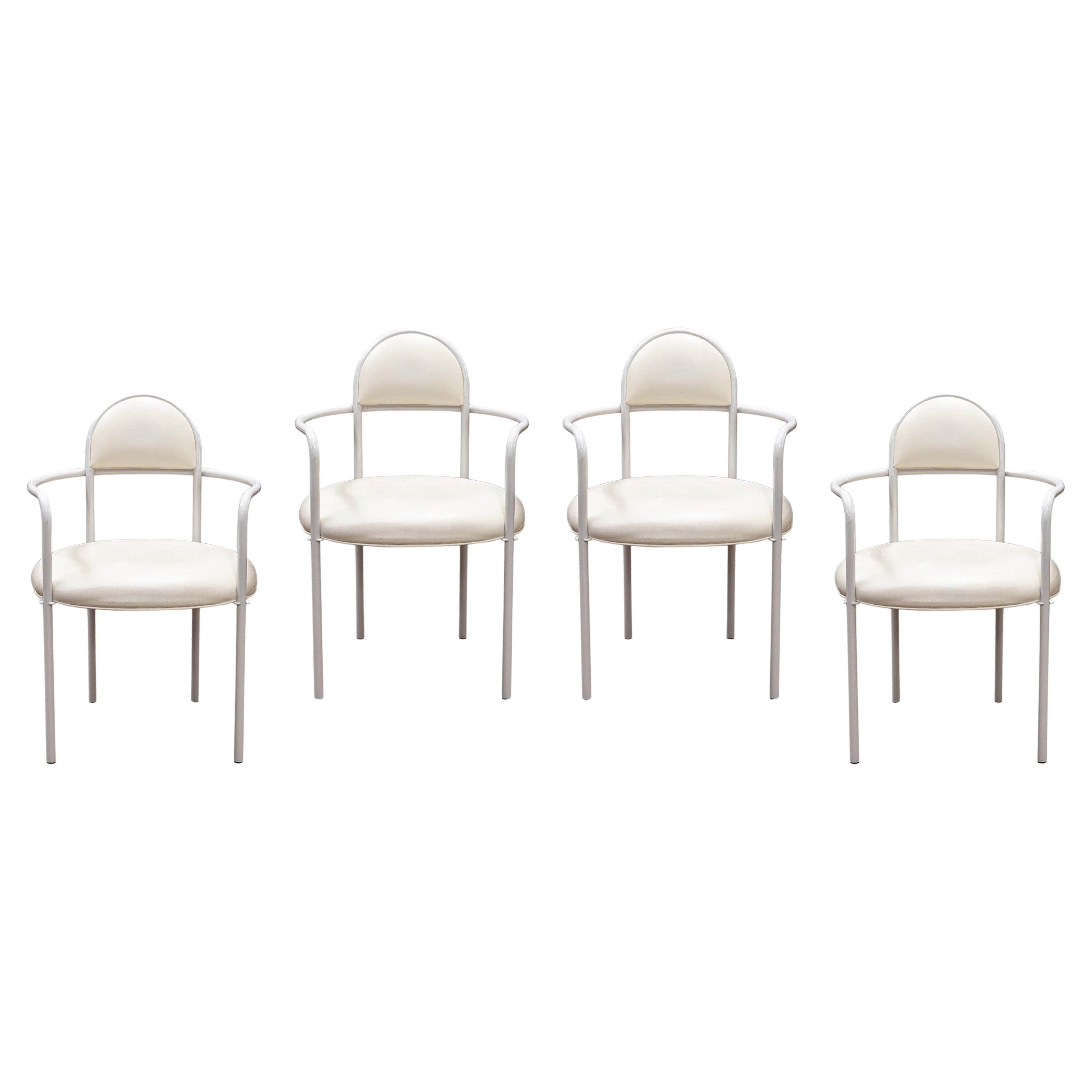 Set di 4 poltrone in stile Memphis Bieffeplast in metallo bianco e crema in vendita