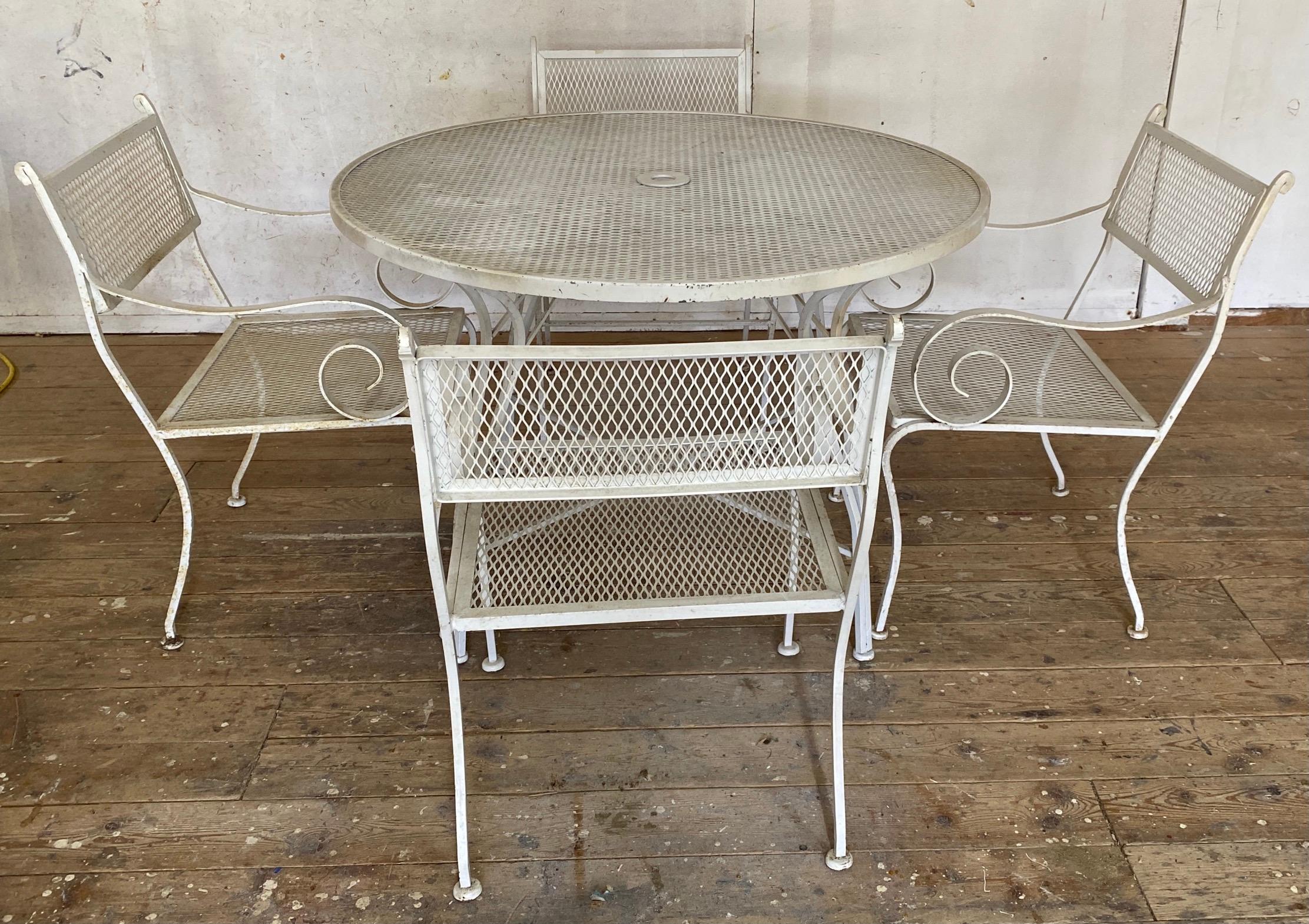 20th Century Set of 4 Mesh Metal Garden Arm Chairs for Dining or Lounging For Sale