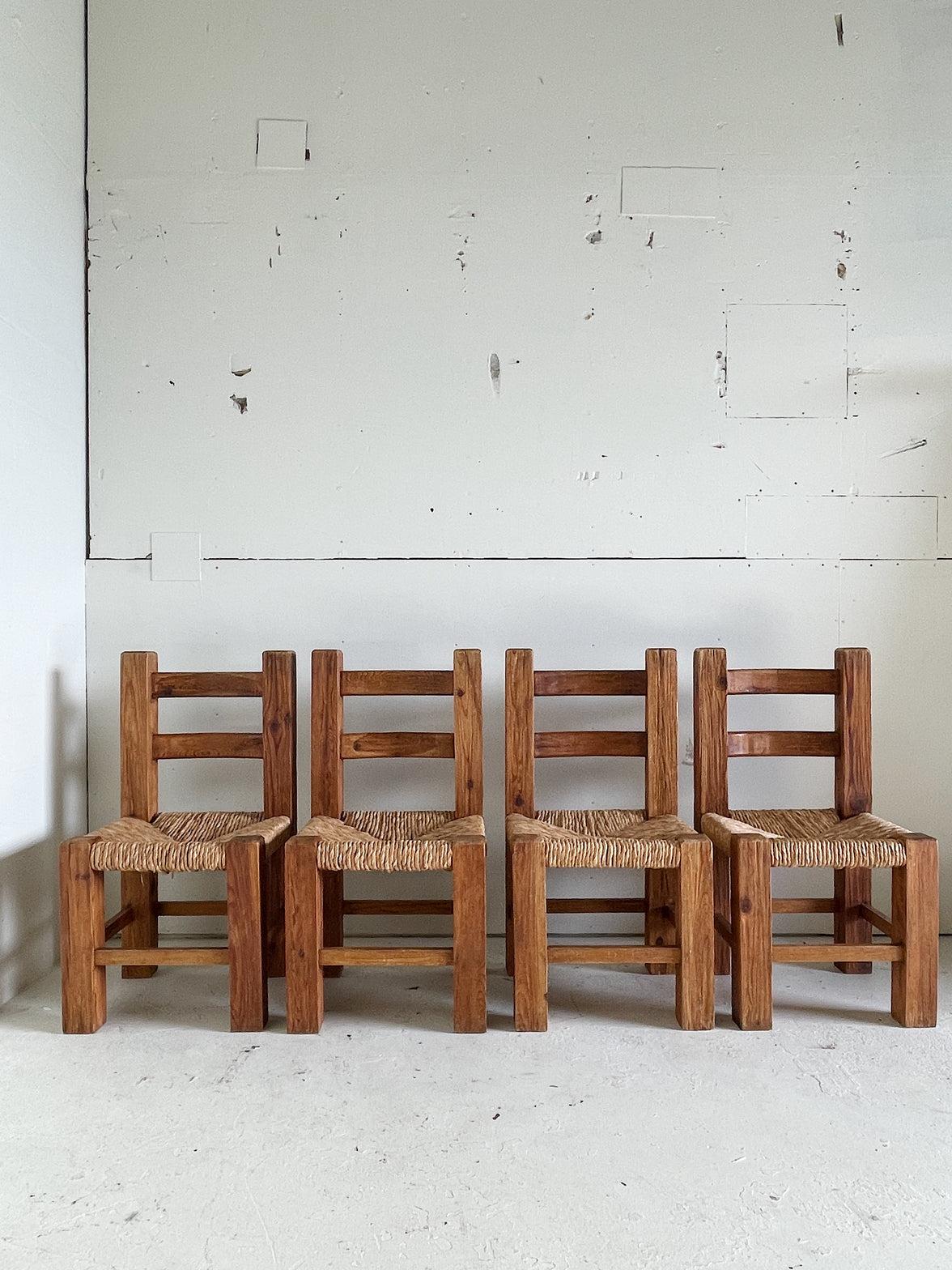 Chunky and sturdy set of 4 Mexican pine and rush dining chairs. Super thick legs amazing shape.