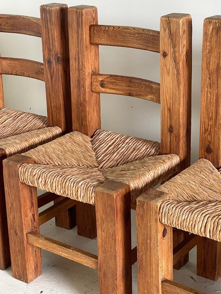 Set of 4 Mexican Pine and Rush Chunky Dining Chairs, circa 1970 For