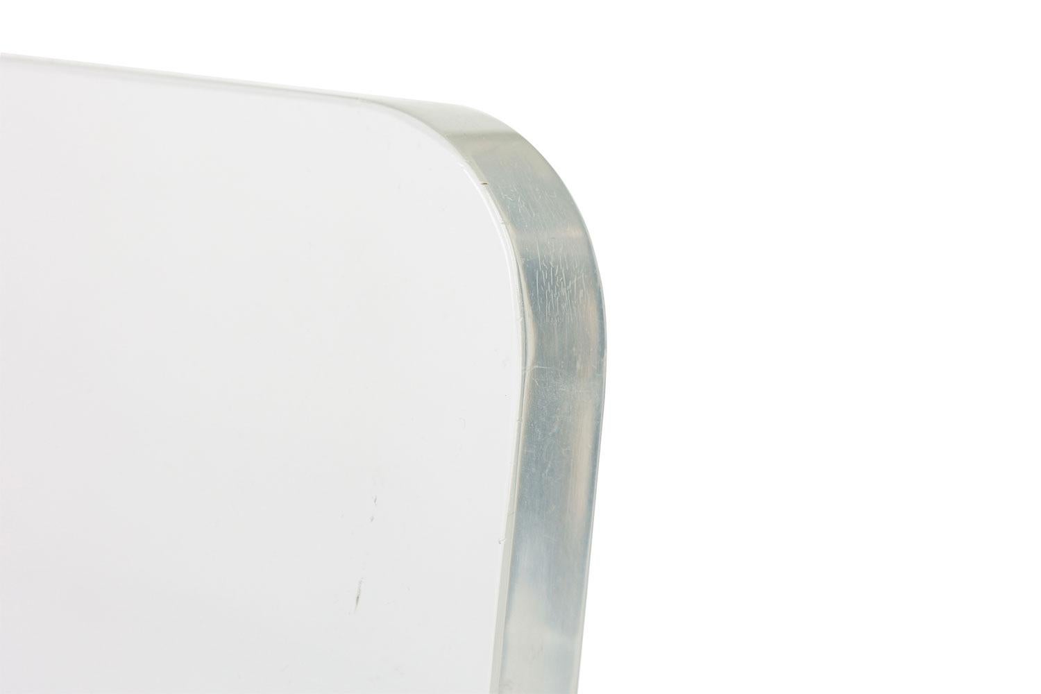 Set of 4 Mid-Century American Transparent Lucite Cantilever Barstools For Sale 6