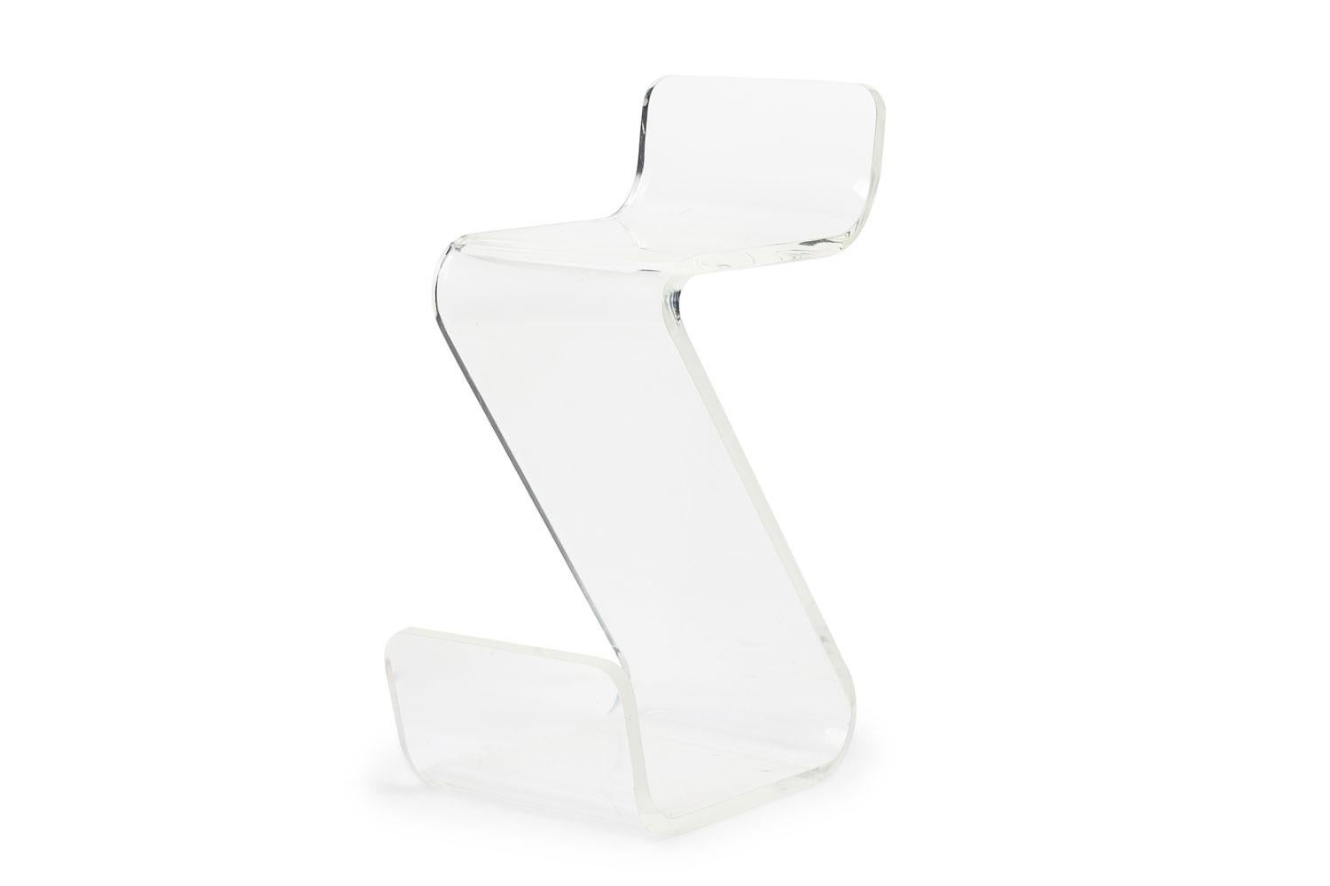 Mid-Century Modern Set of 4 Mid-Century American Transparent Lucite Cantilever Barstools For Sale