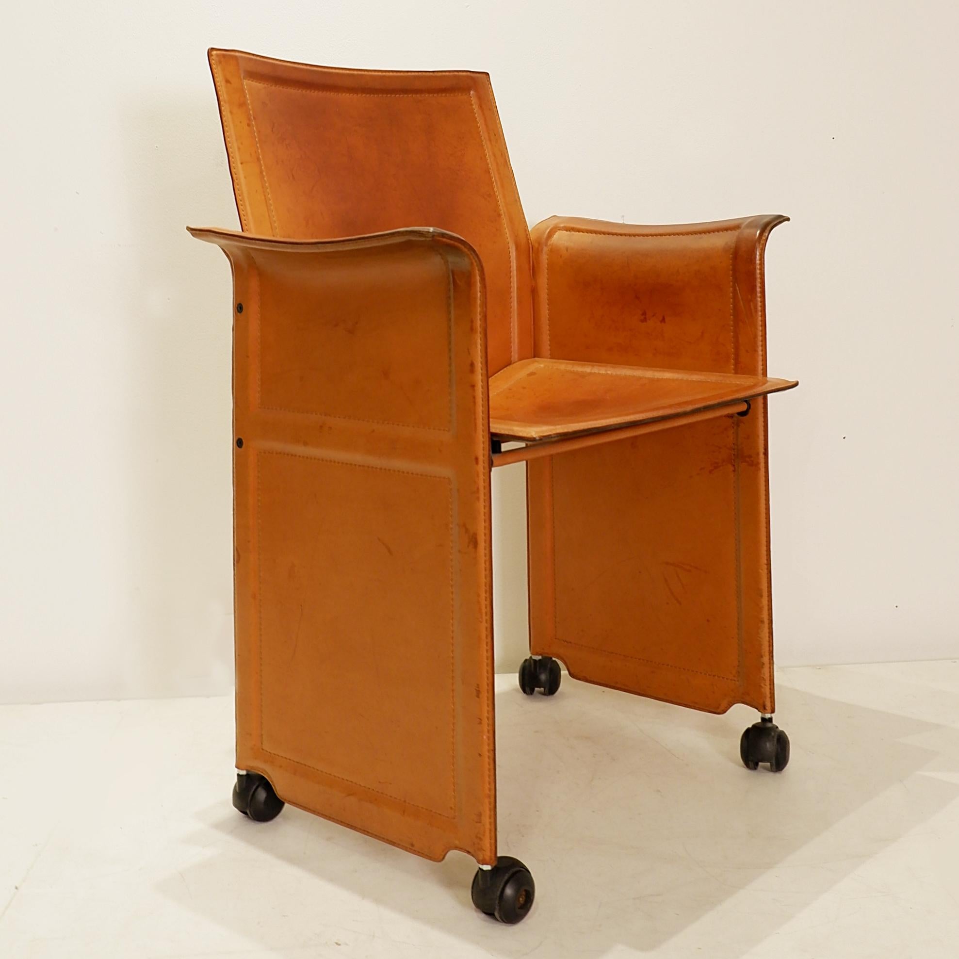 Mid-Century Modern Ensemble de 4 fauteuils du milieu du siècle sur roues de Tito Agnoli